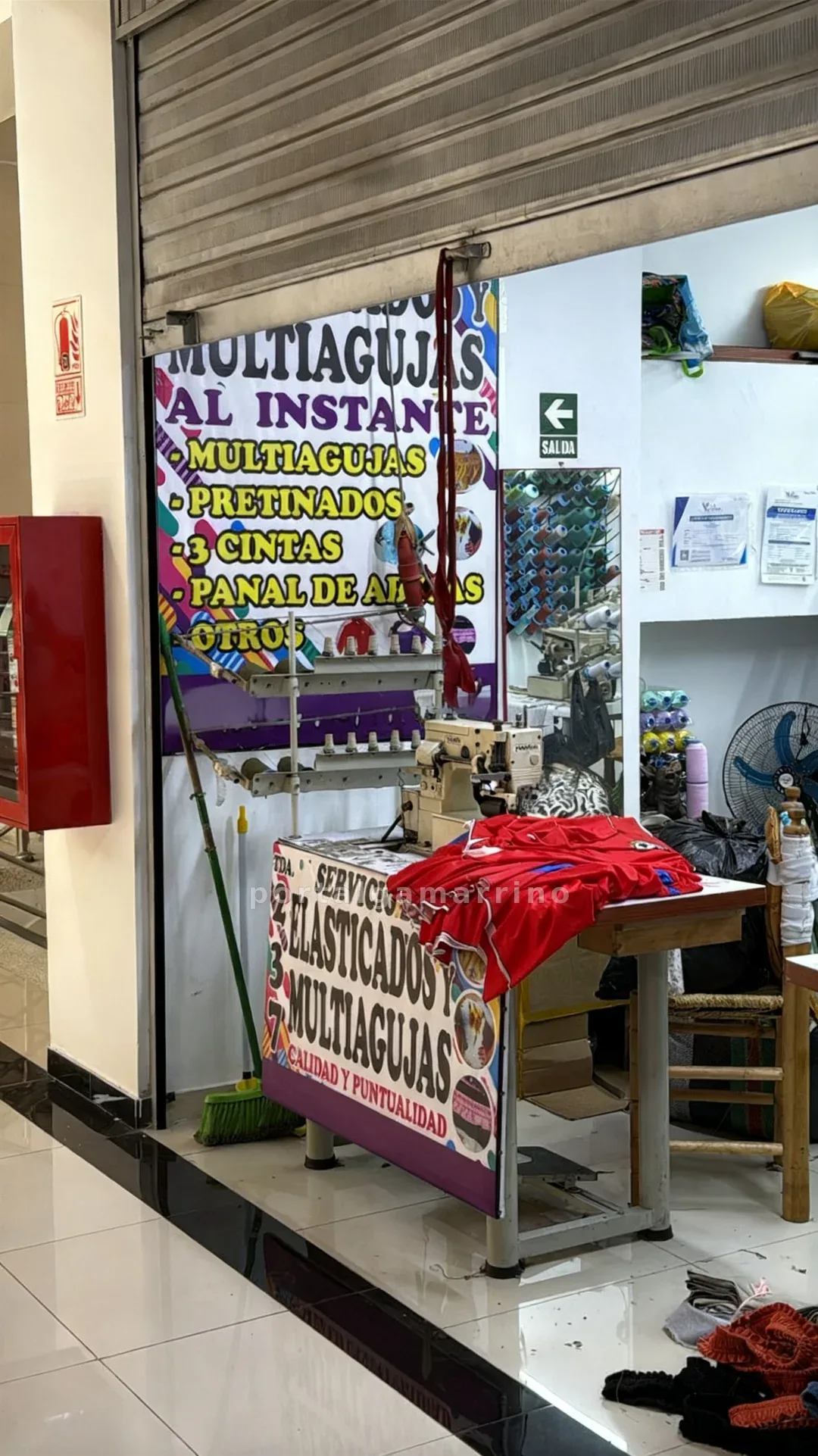 Taller de elasticado y multiagujas — Galería Multiplaza