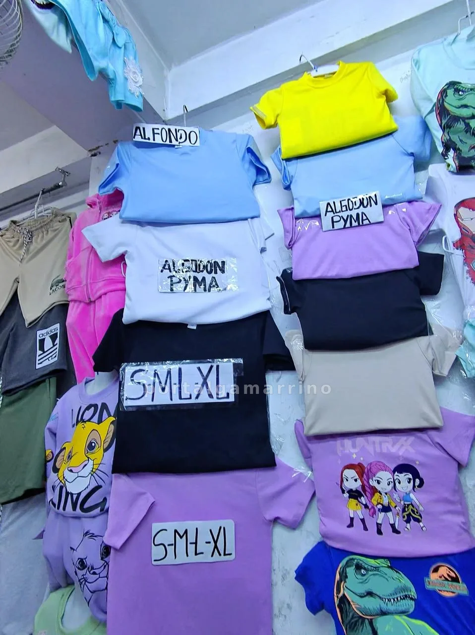 Tienda de polos básicos y conjuntos de niña — Galería Aviación