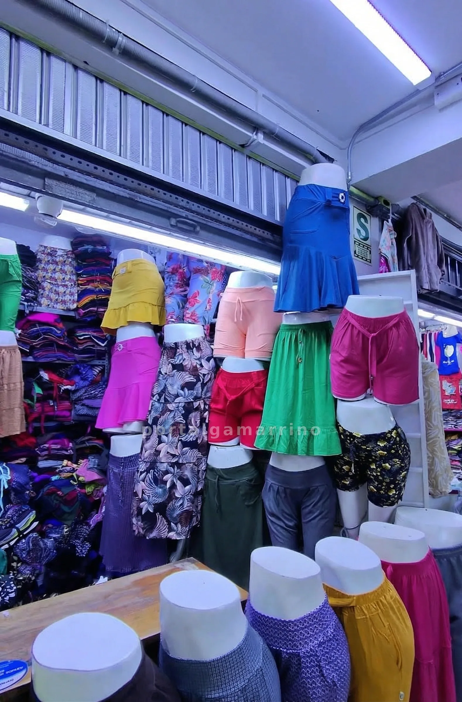 Tienda de Faldas, Shorts y Pantalones de Mujer · Ropa de Mujer · Faldas y Pantalones de Mujer — foto 2