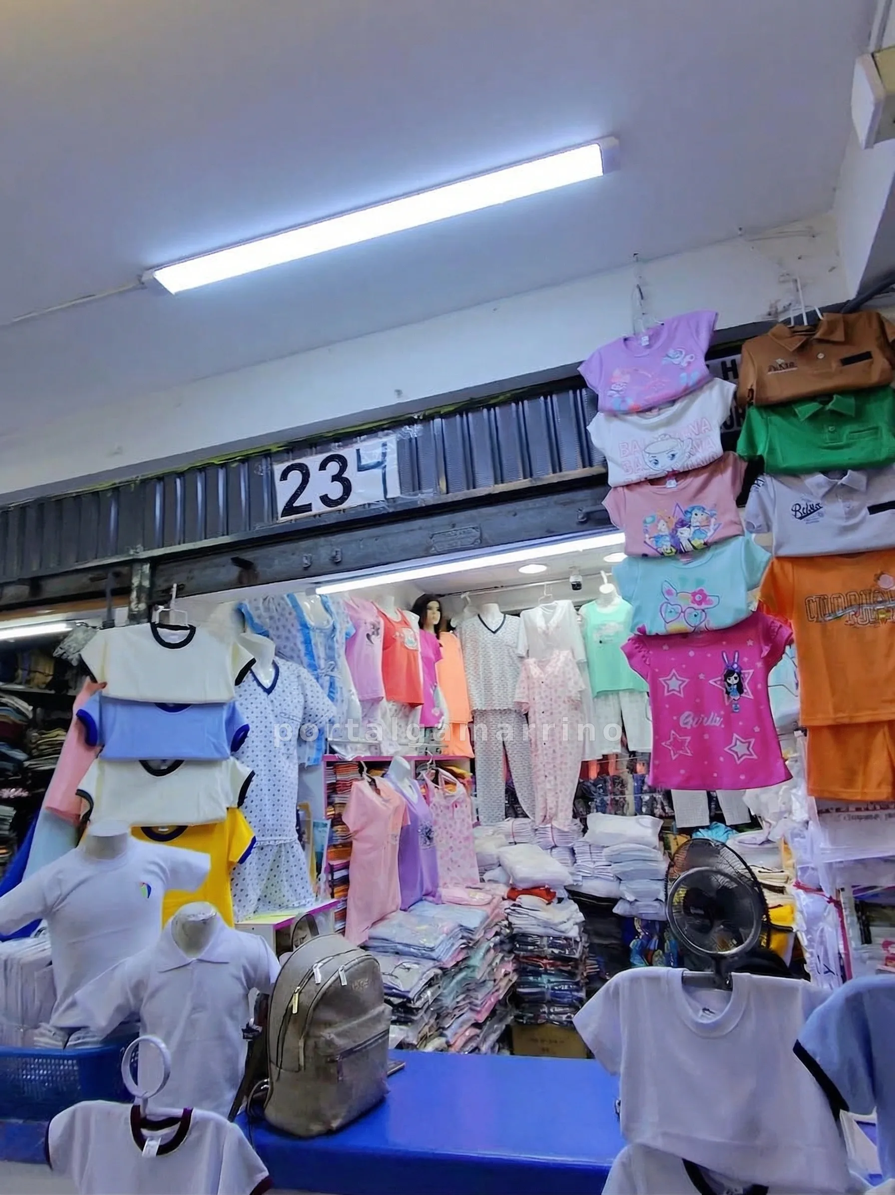 Tienda de pijamas, polos básicos y ropa interior · Ropa y Moda · Pijamas — foto 1