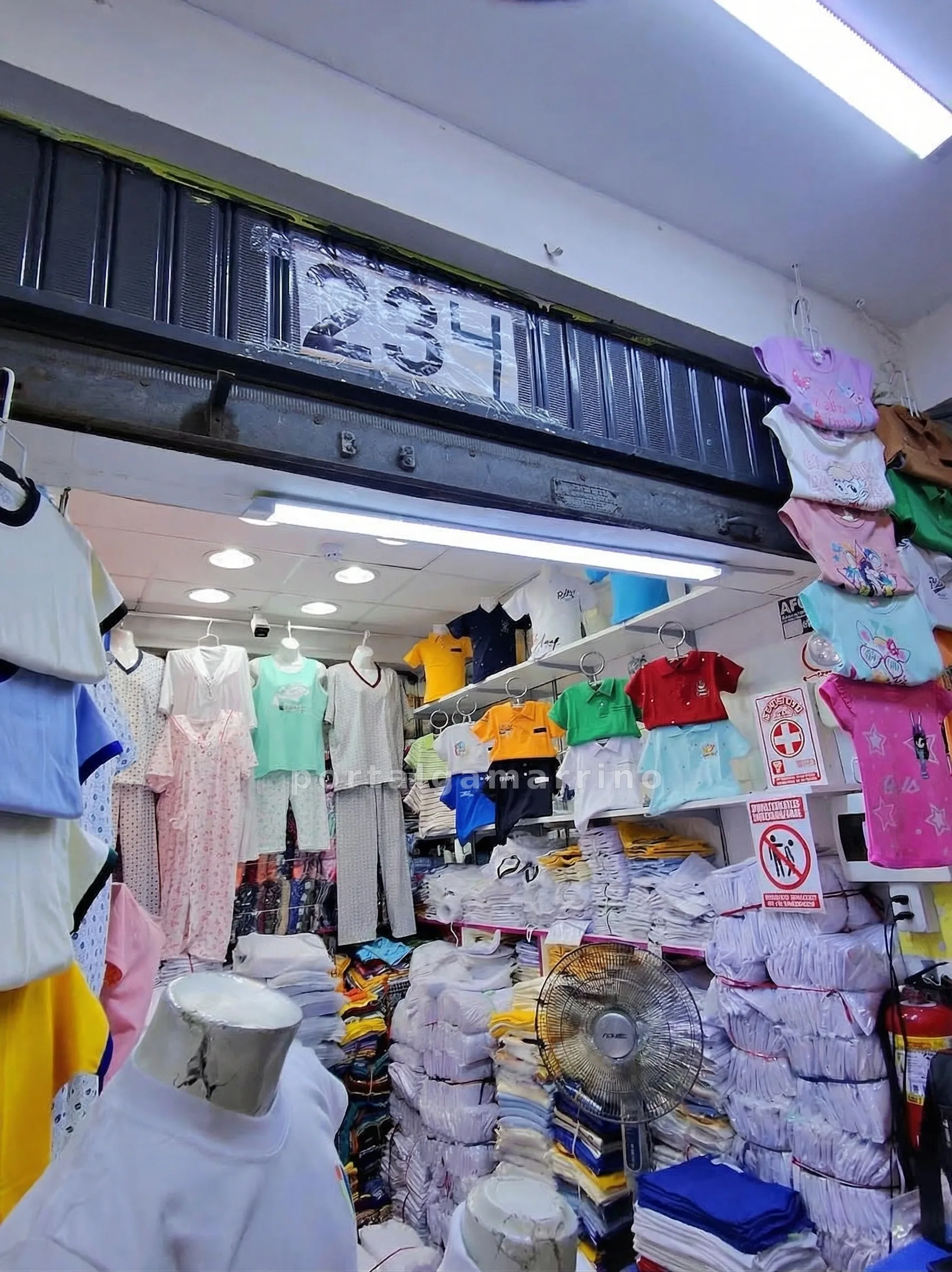 Tienda de pijamas, polos básicos y ropa interior · Ropa y Moda · Pijamas — foto 3