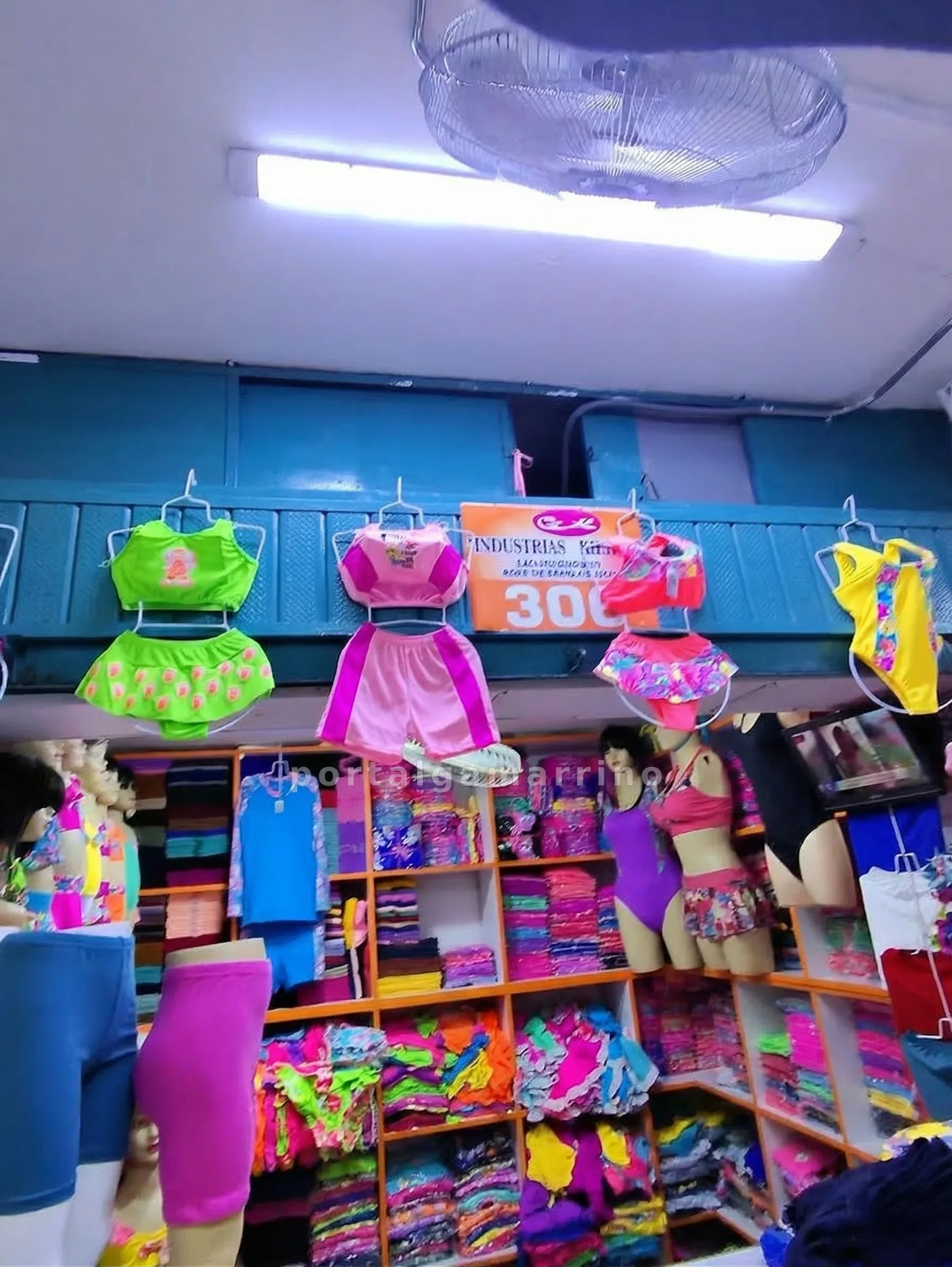 Tienda de Ropa De Baño para Niñas · Ropa y Moda · Ropa de baño — foto 2