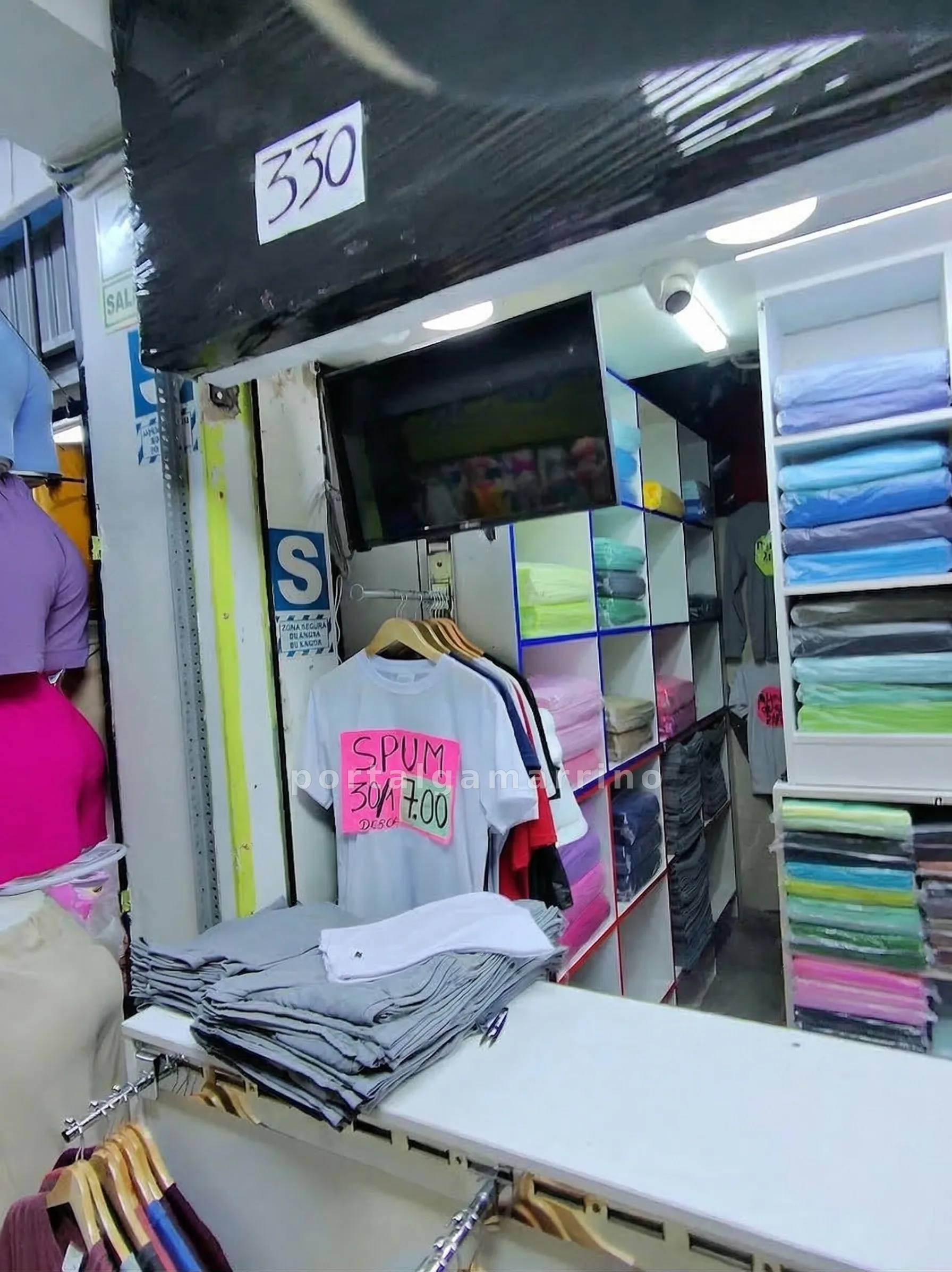 Tienda de Polos Básicos · Merchandising · Polos Publicitarios — foto 3