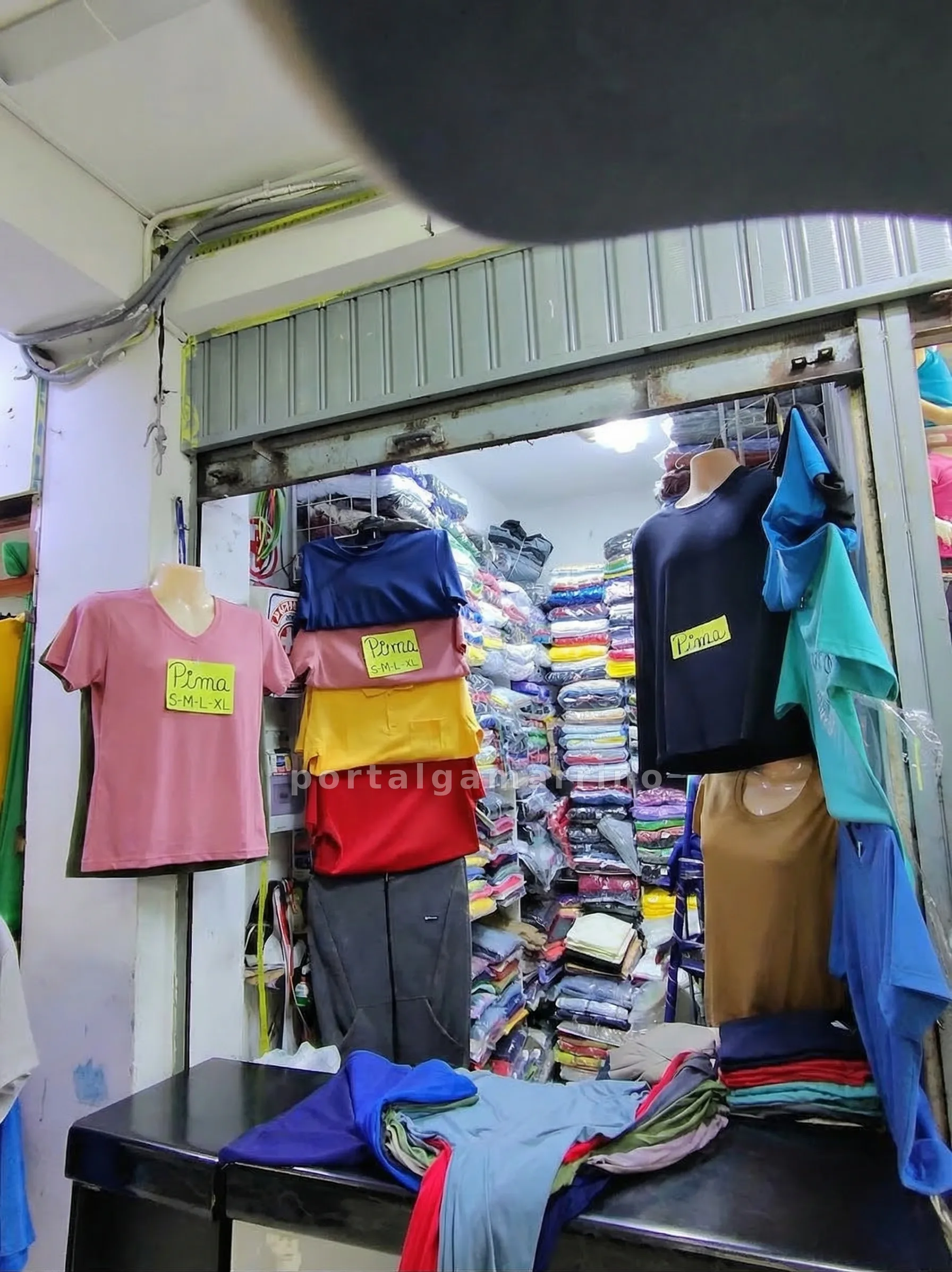 Tienda de Polos Básicos para Hombre y Mujer · Ropa y Moda · Ropa para Hombre y Mujer — foto 2