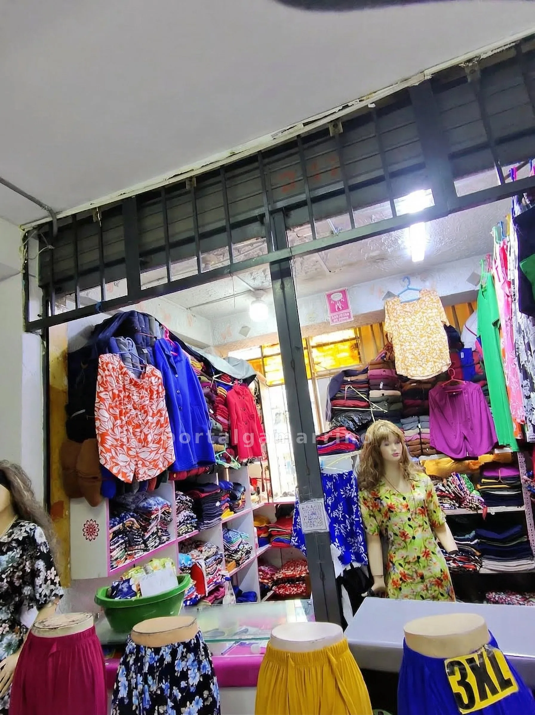 Tienda de Pantalones y Vestidos · Ropa y Moda · Ropa para mujer — foto 2