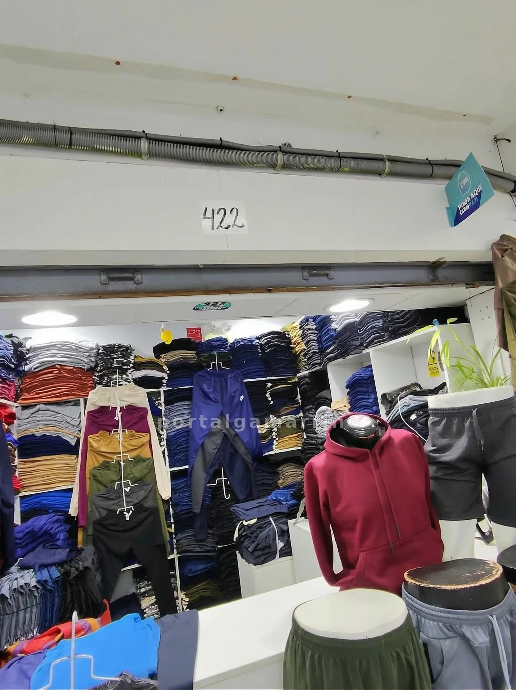 Tienda de Buzos, Hoodies y Shorts Deportivos · Ropa y Moda · Ropa Deportiva — foto 3