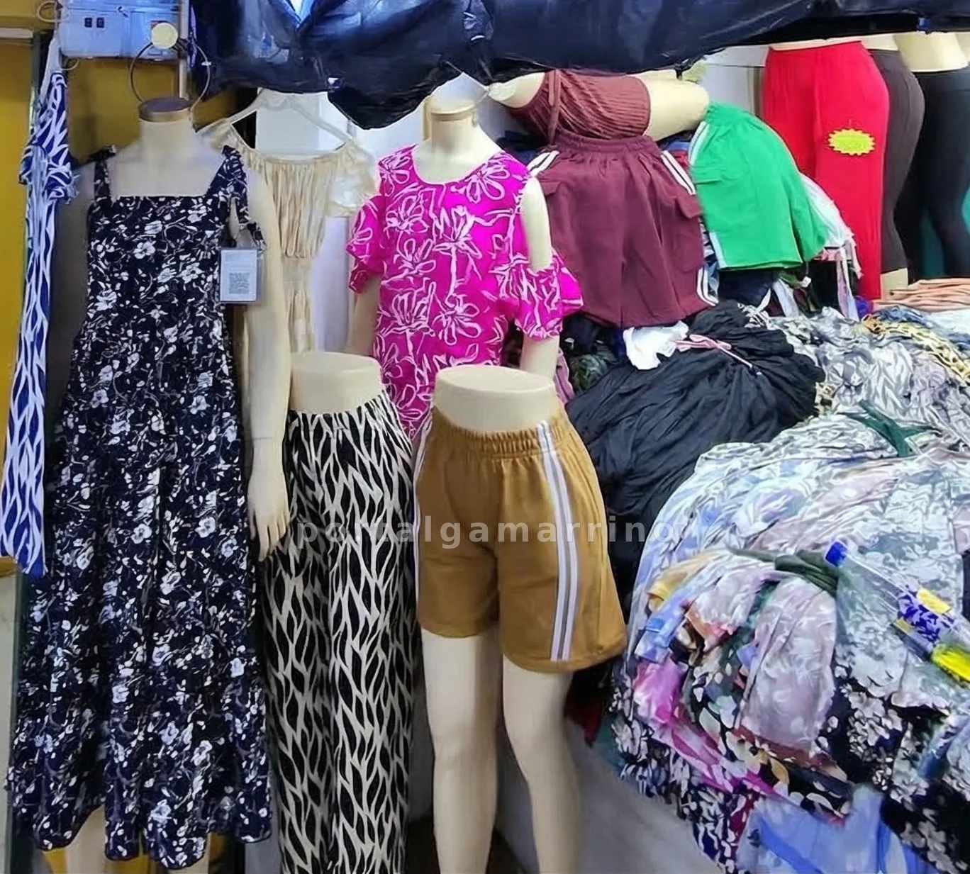 Tienda de Ropa Femenina Casual, Leggings y vestidos · Ropa y Moda · Ropa para mujer — foto 1