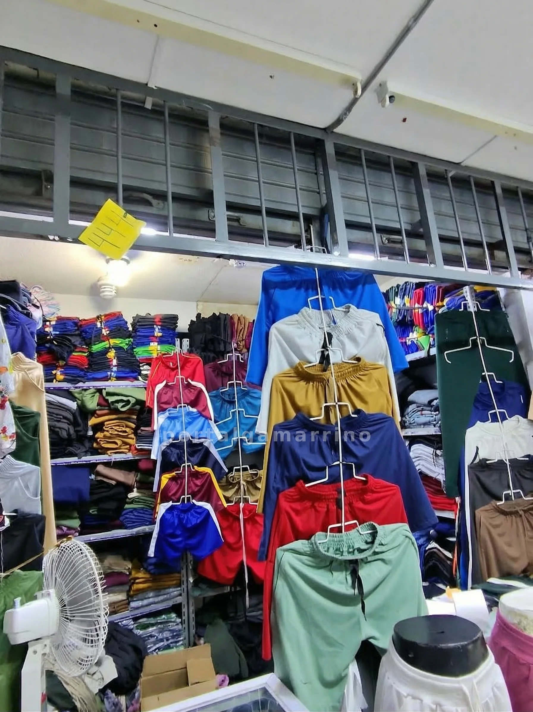 Tienda de Shorts y Buzos Deportivos · Ropa y Moda · Ropa para Hombre y Mujer — foto 2