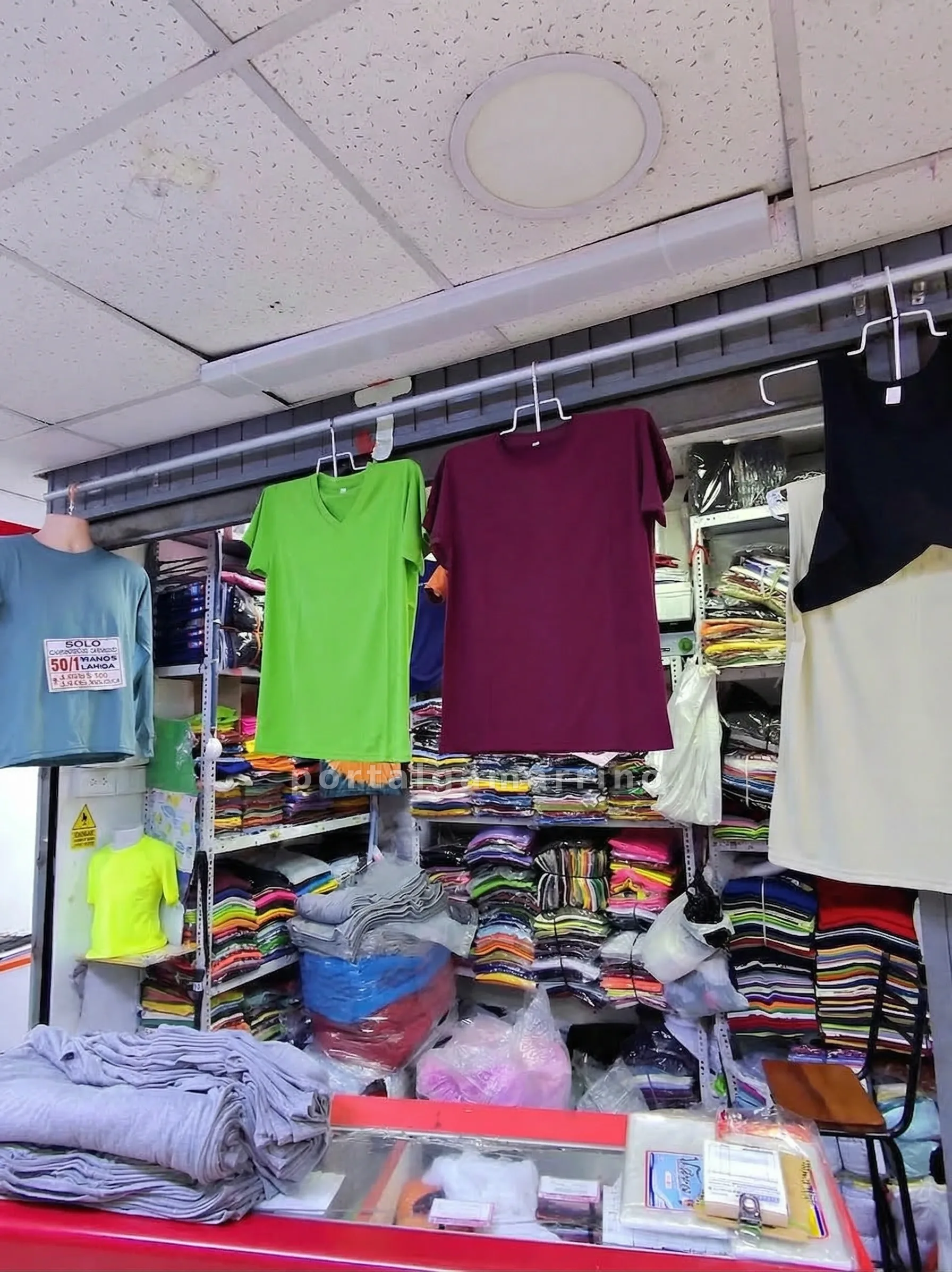 Tienda de Polos Básicos y Camisetas Unisex · Ropa y Moda · Polos Básicos — foto 1