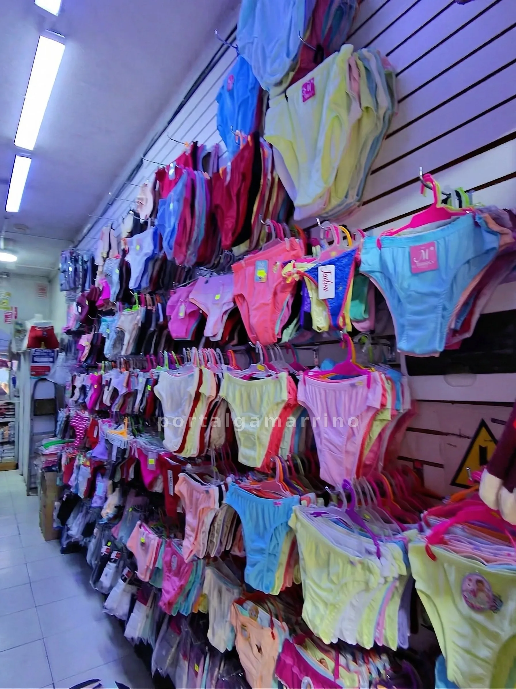 Tienda de Ropa Interior pra hombre y mujer · Ropa y Moda · Pijamas — foto 2