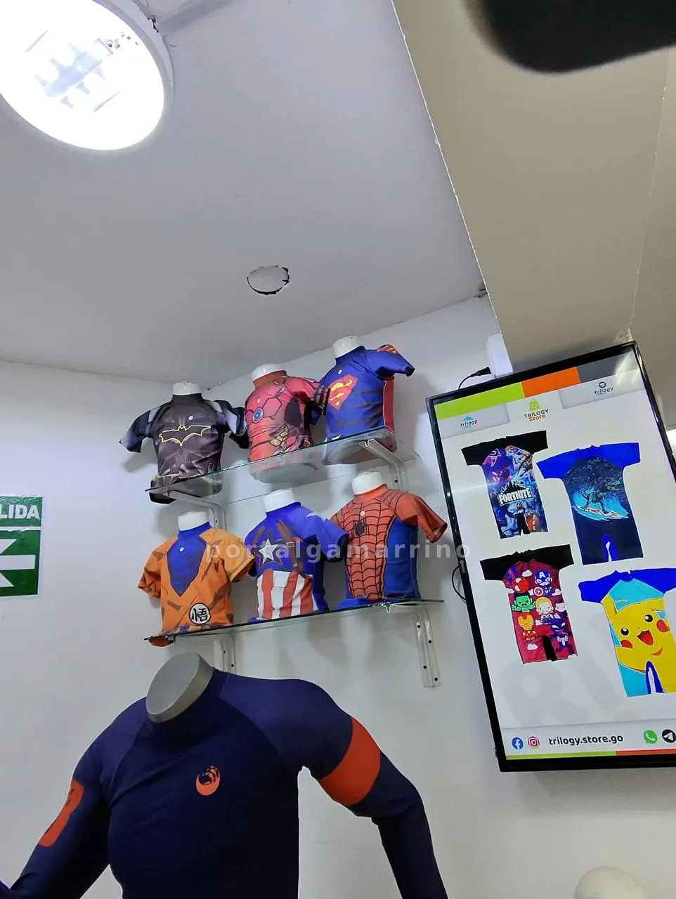 Tienda de Ropa de Baño · Ropa y Moda · Ropa de baño — foto 2