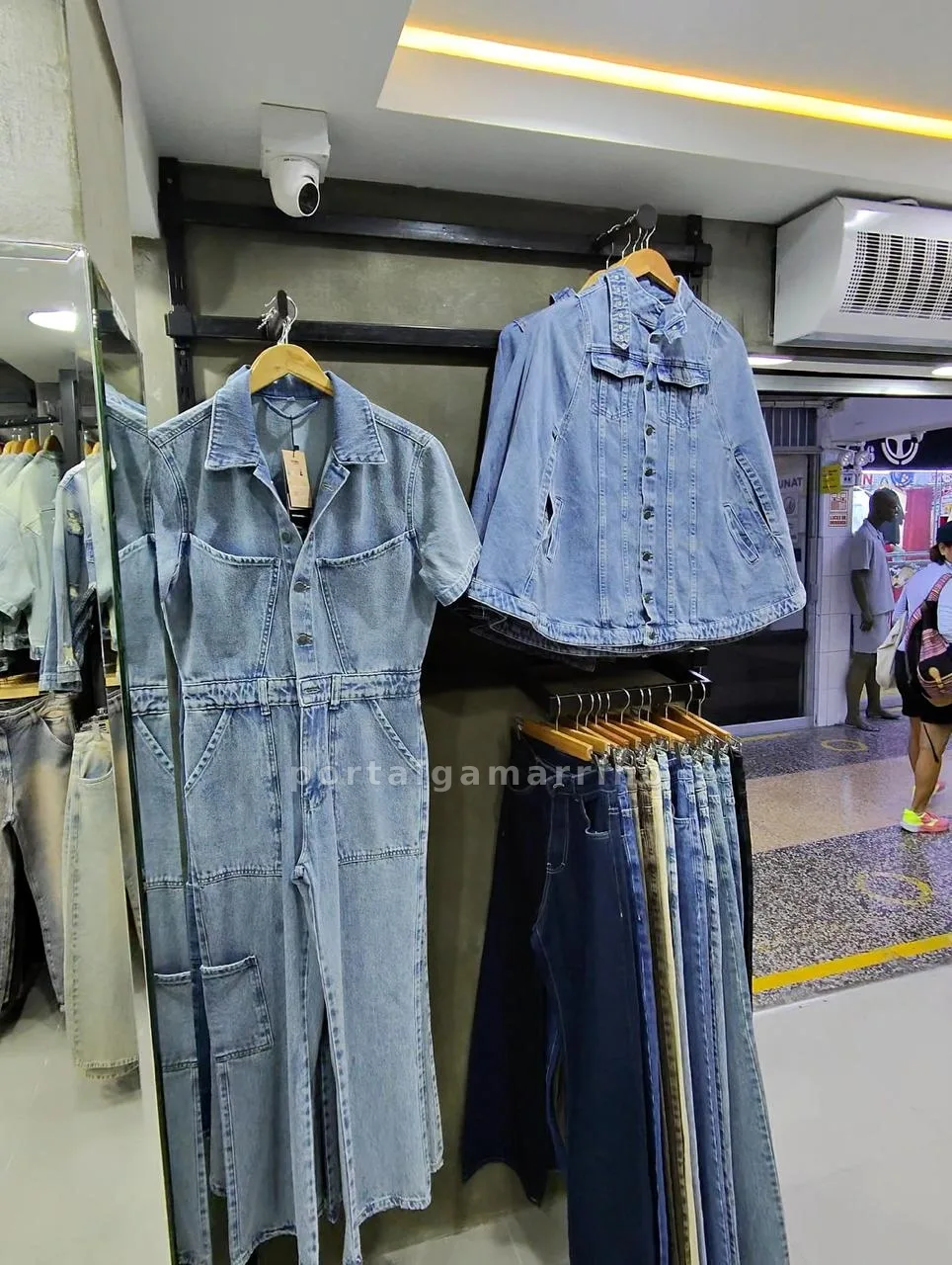 Tienda de Jeans y Casacas de Denim · Ropa y Moda · Denim para Hombre y Mujer — foto 2