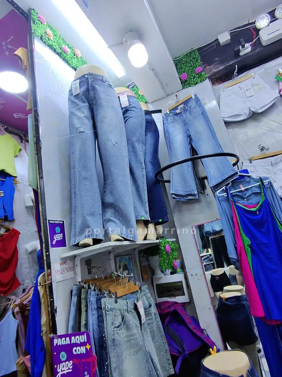 Tienda de Ropa Femenina en Denim · Ropa y Moda · Ropa para mujer — foto 2