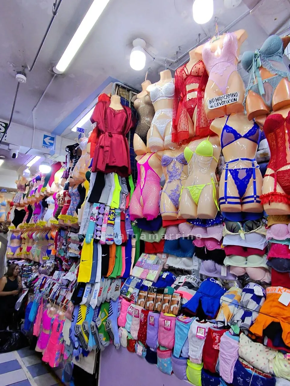 Tienda de Lencería y Ropa Íntima · Ropa y Moda · Ropa para mujer — foto 2