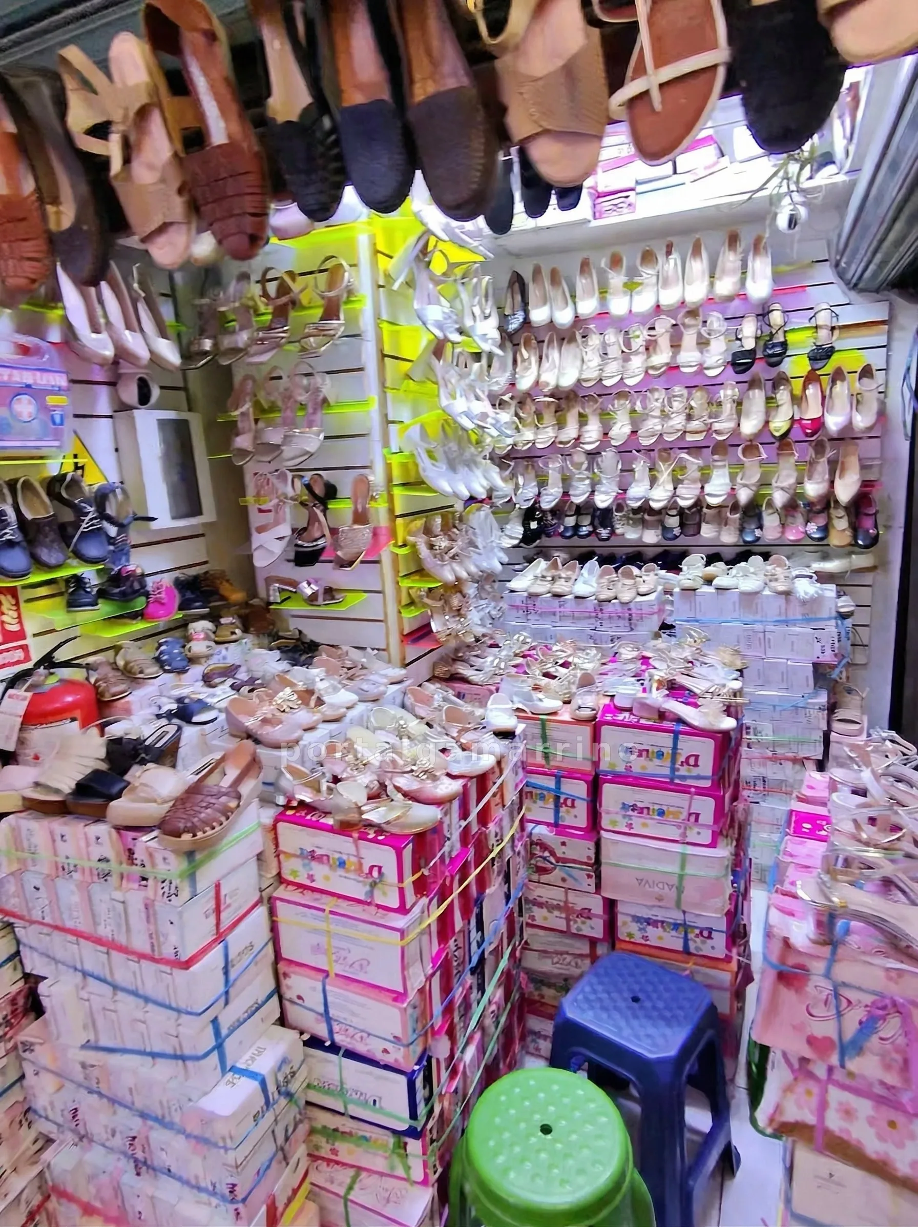 Tienda de calzado femenino y de niña · Calzado · Calzado para Mujer — foto 2