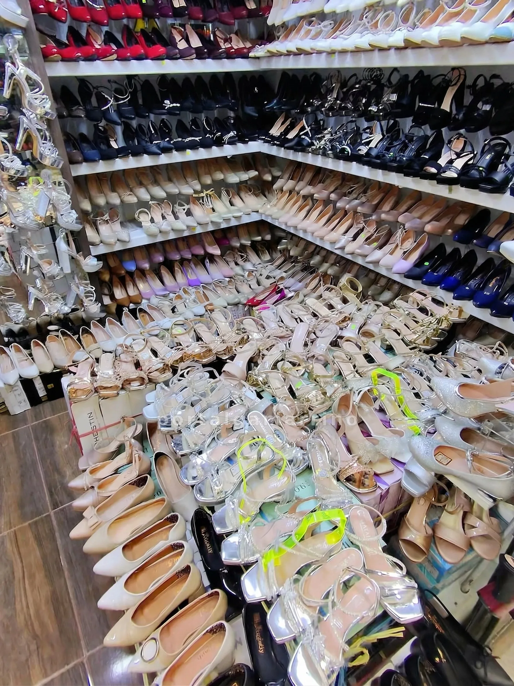 Tienda de calzado femenino de vestir y fiesta · Calzado · Calzado para Mujer — foto 2