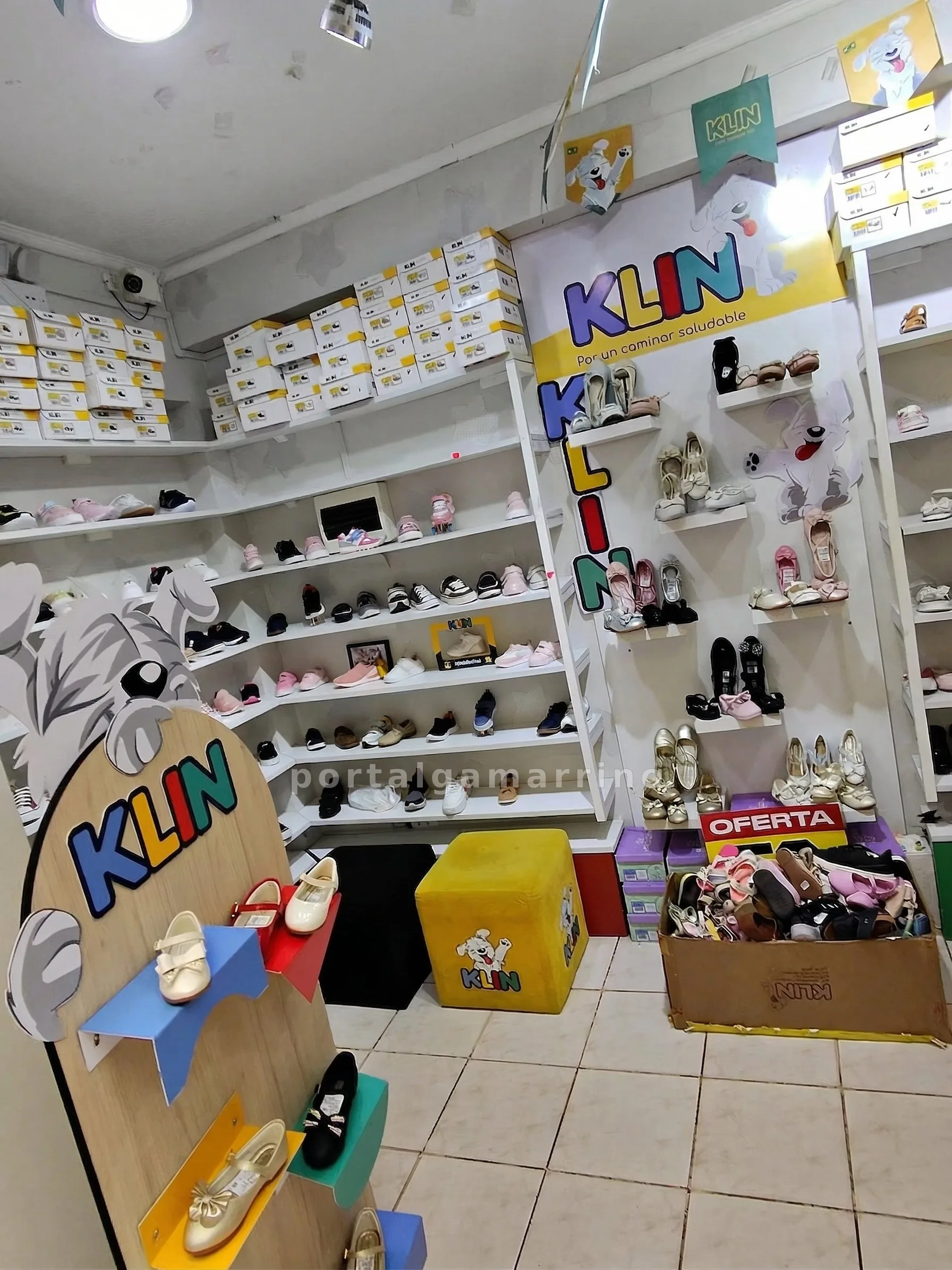 Tienda de calzado infantil  — Galería El Rey