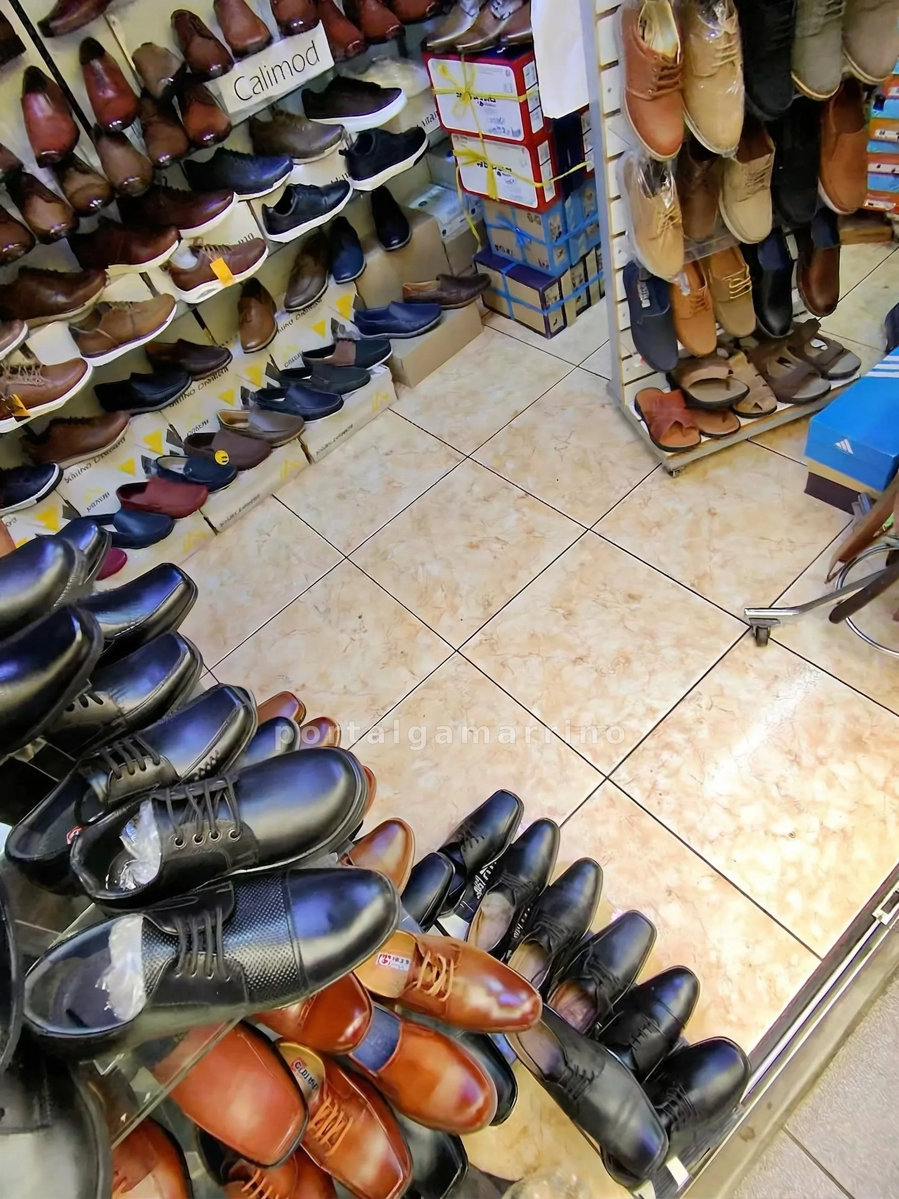 Tienda de calzado y accesorios para hombre · Calzado · Calzado Para Hombre — foto 2