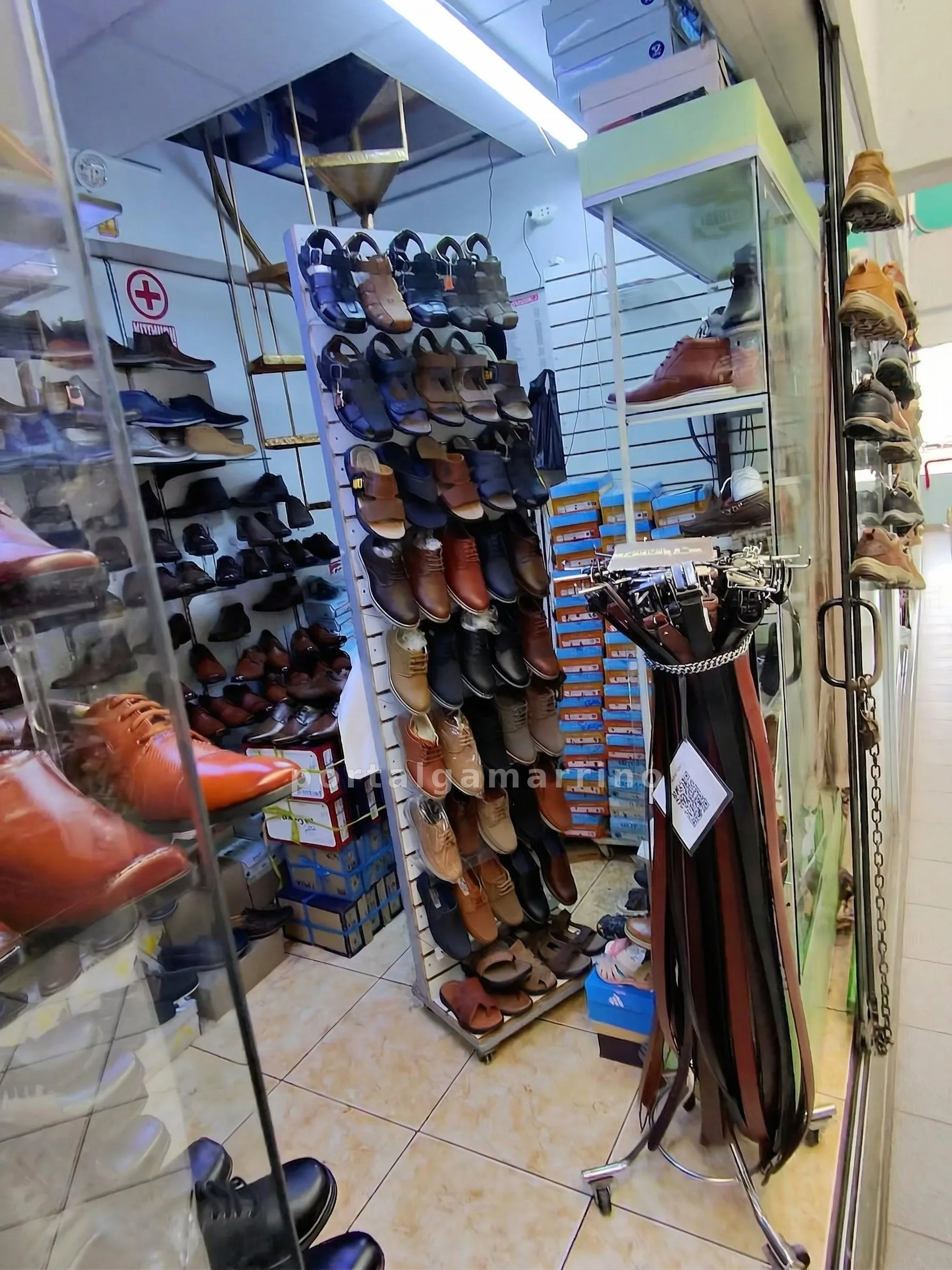 Tienda de calzado y accesorios para hombre · Calzado · Calzado Para Hombre — foto 3