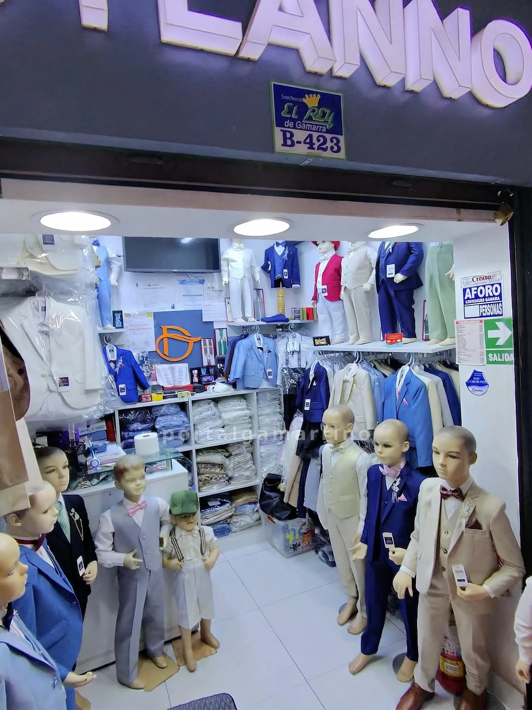 Tienda de ternos y trajes de vestir para niños · Ropa Formal · Ternos y Trajes para Niños — foto 1