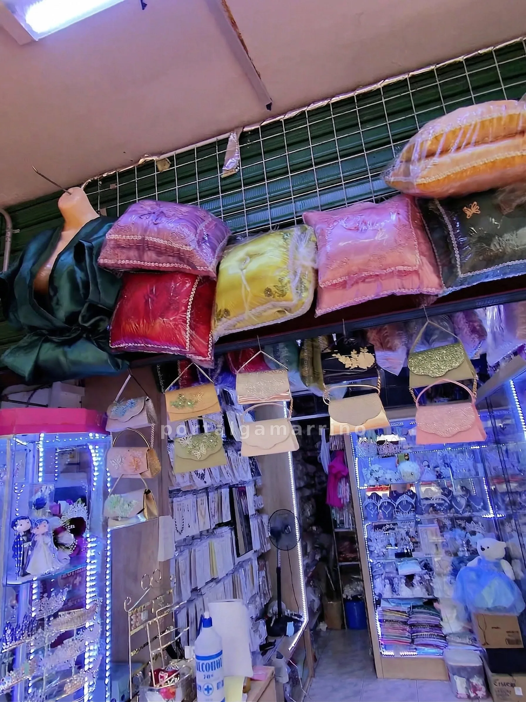 Tienda de accesorios y calzado de ceremonia infantil · Calzado · Calzado y Accesorios para Niña — foto 3