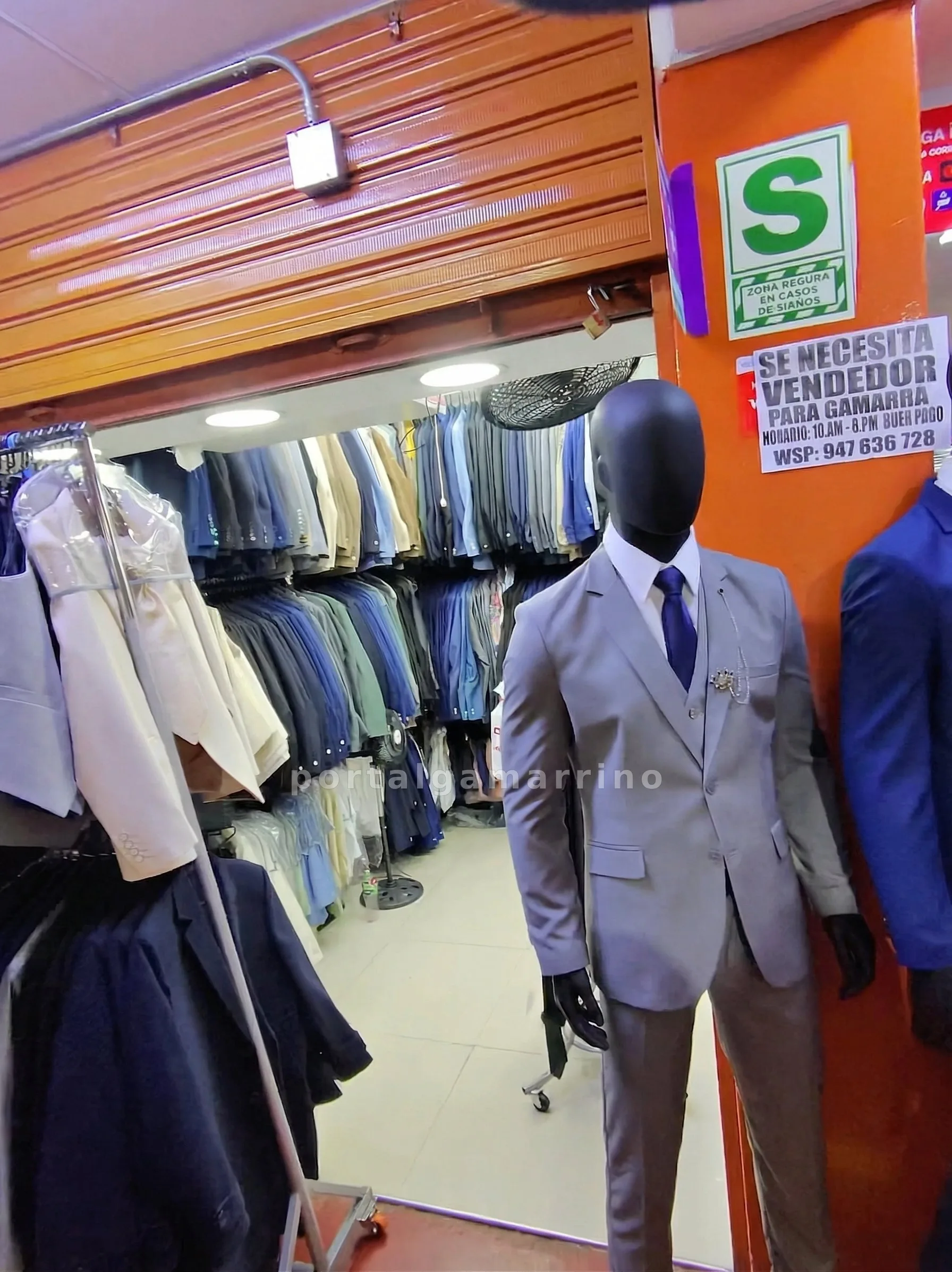 Tienda de ternos y trajes de vestir para hombre · Ropa Formal · Ternos y Trajes para Hombre — foto 3