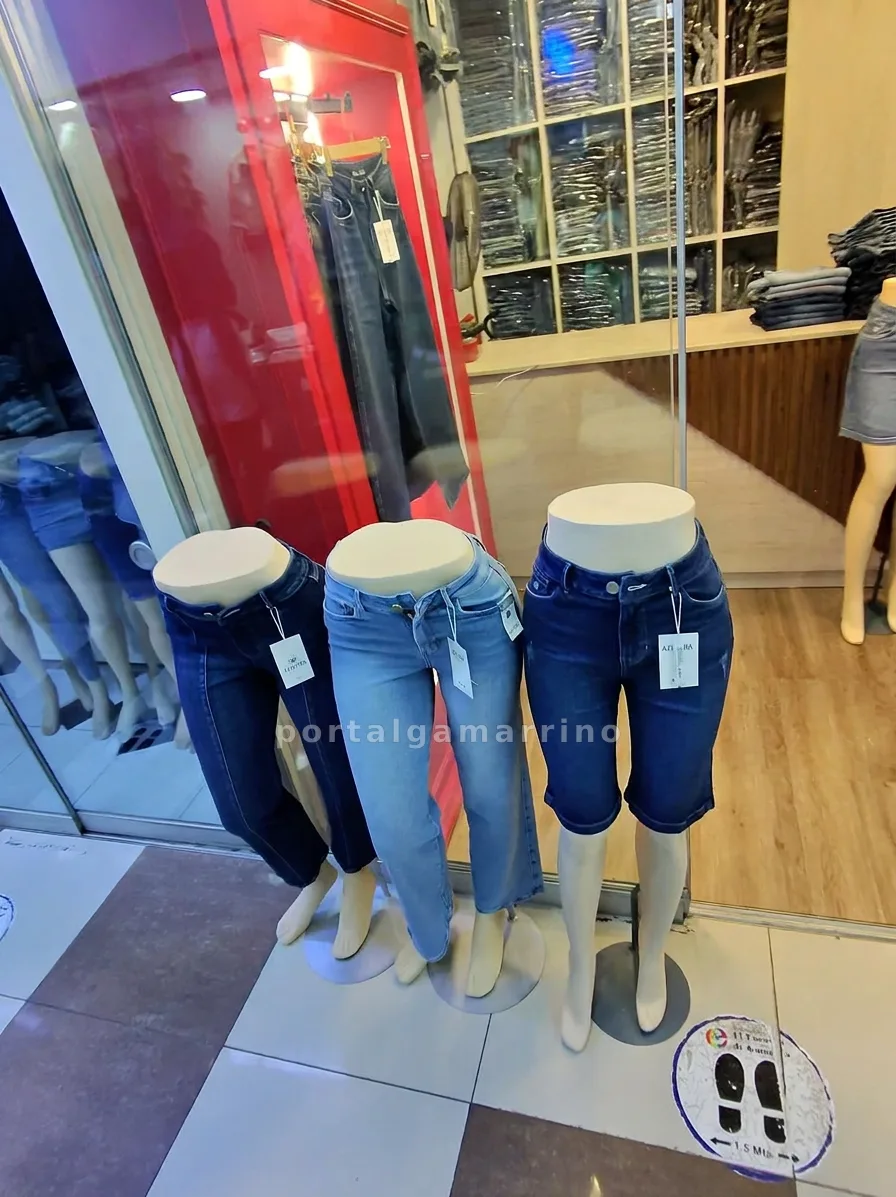 Tienda de Jeans y Faldas de Denim · Ropa y Moda · Ropa para mujer — foto 3