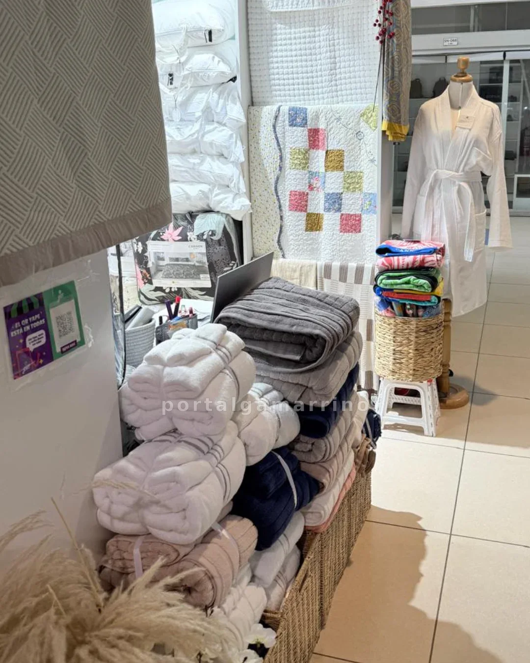 Tienda de Ropa de Hogar y Hotelero — C.C Gama Moda Plaza