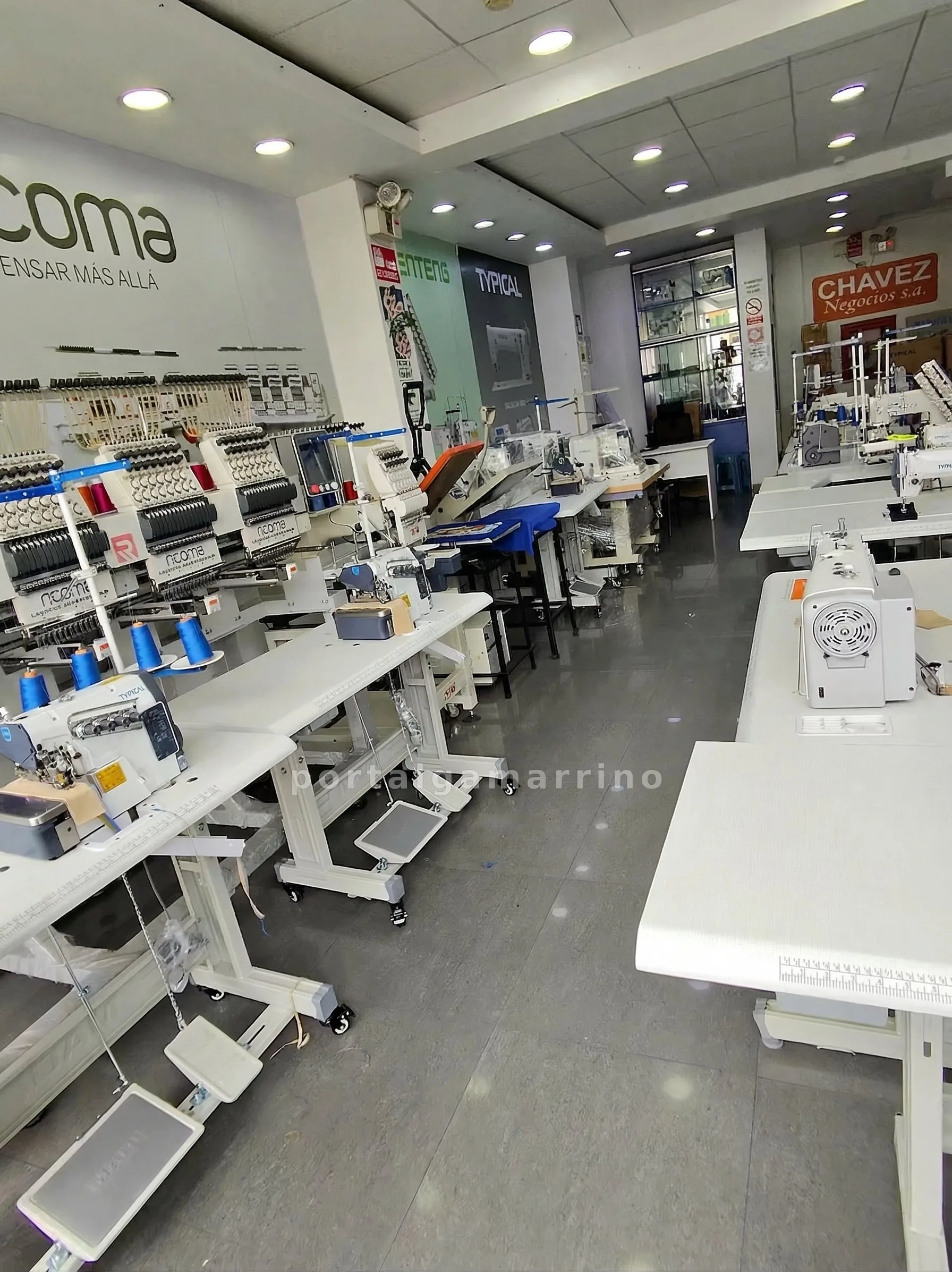 Tienda de maquinaria de confección industrial y bordado · Maquinaria y equipos textiles · Máquinas de confección y estampado — foto 2