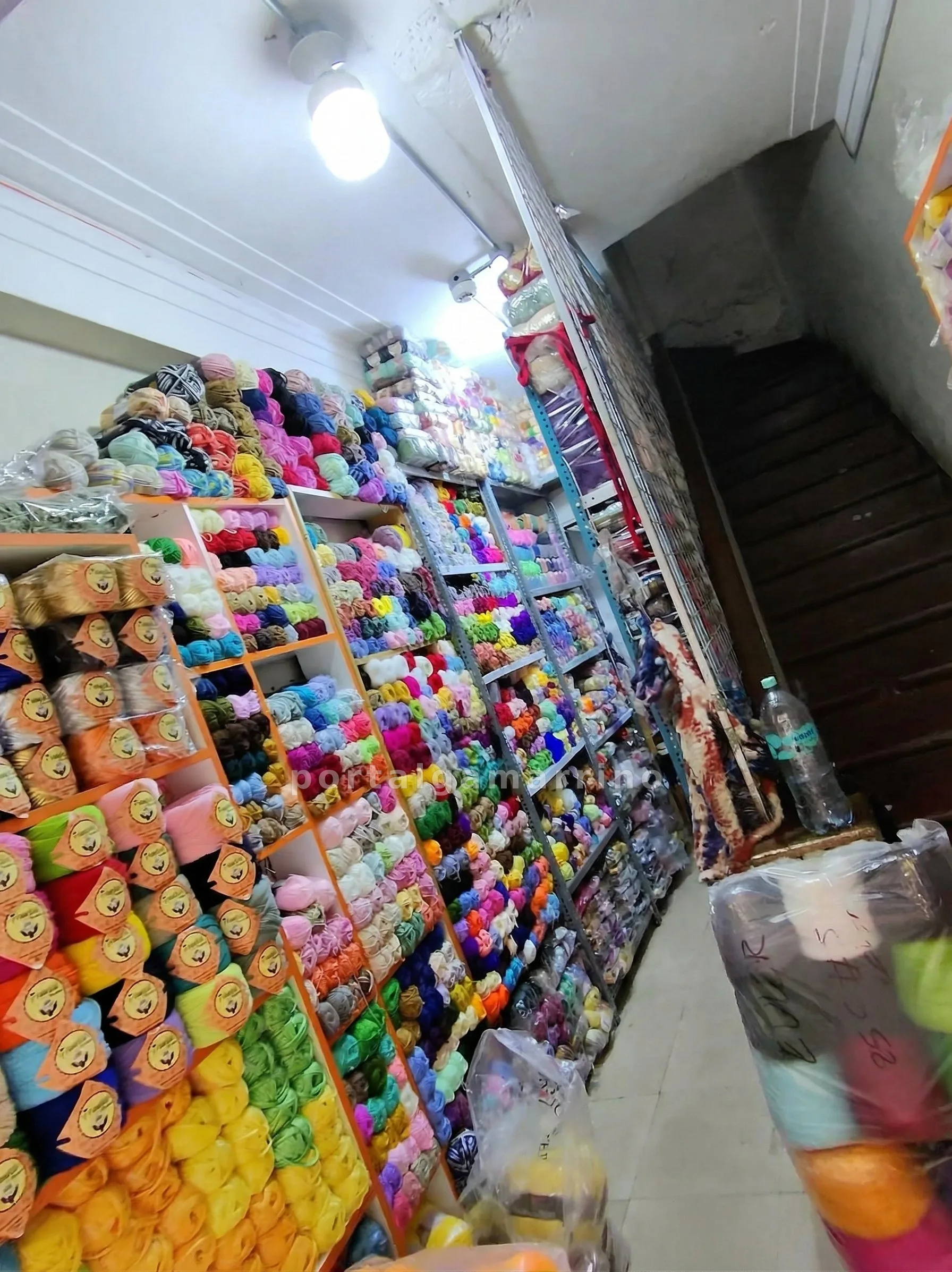 Tienda de Lanas para Tejido · Insumos para confección · Lanas/Hilos — foto 2