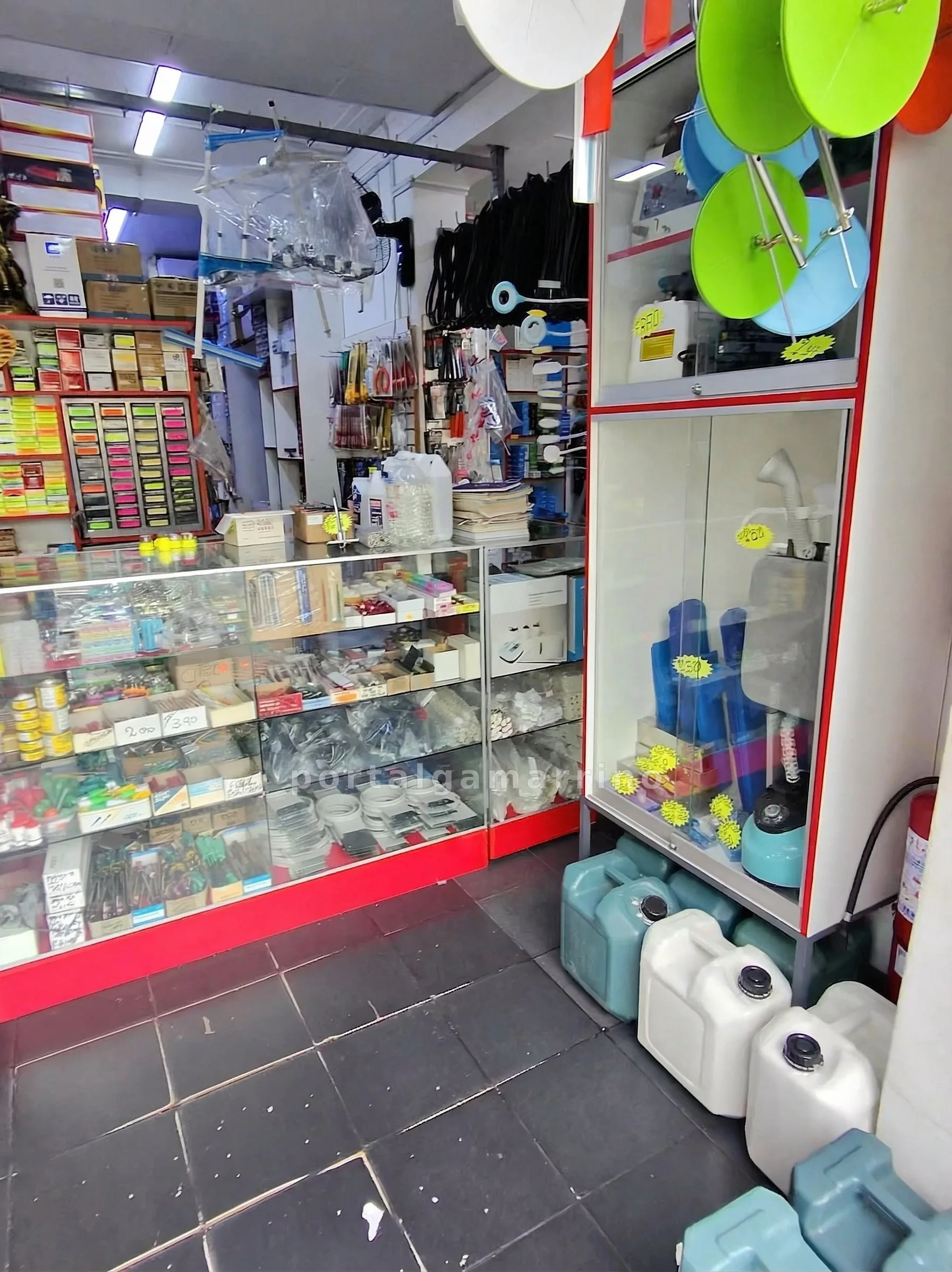 Tienda de Avíos y Repuestos para Confección · Maquinaria y equipos textiles · Respuestos y Accesorios — foto 2