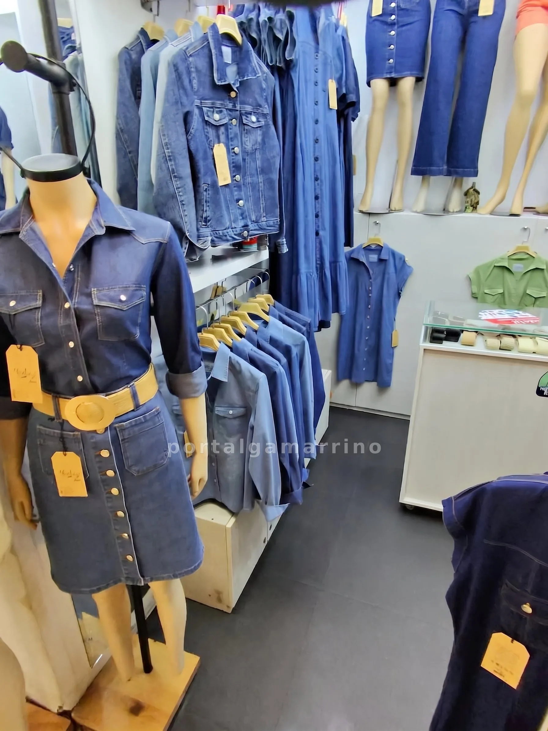 Tienda de Ropa Denim para Mujer · Ropa y Moda · Denim para Mujer — foto 4
