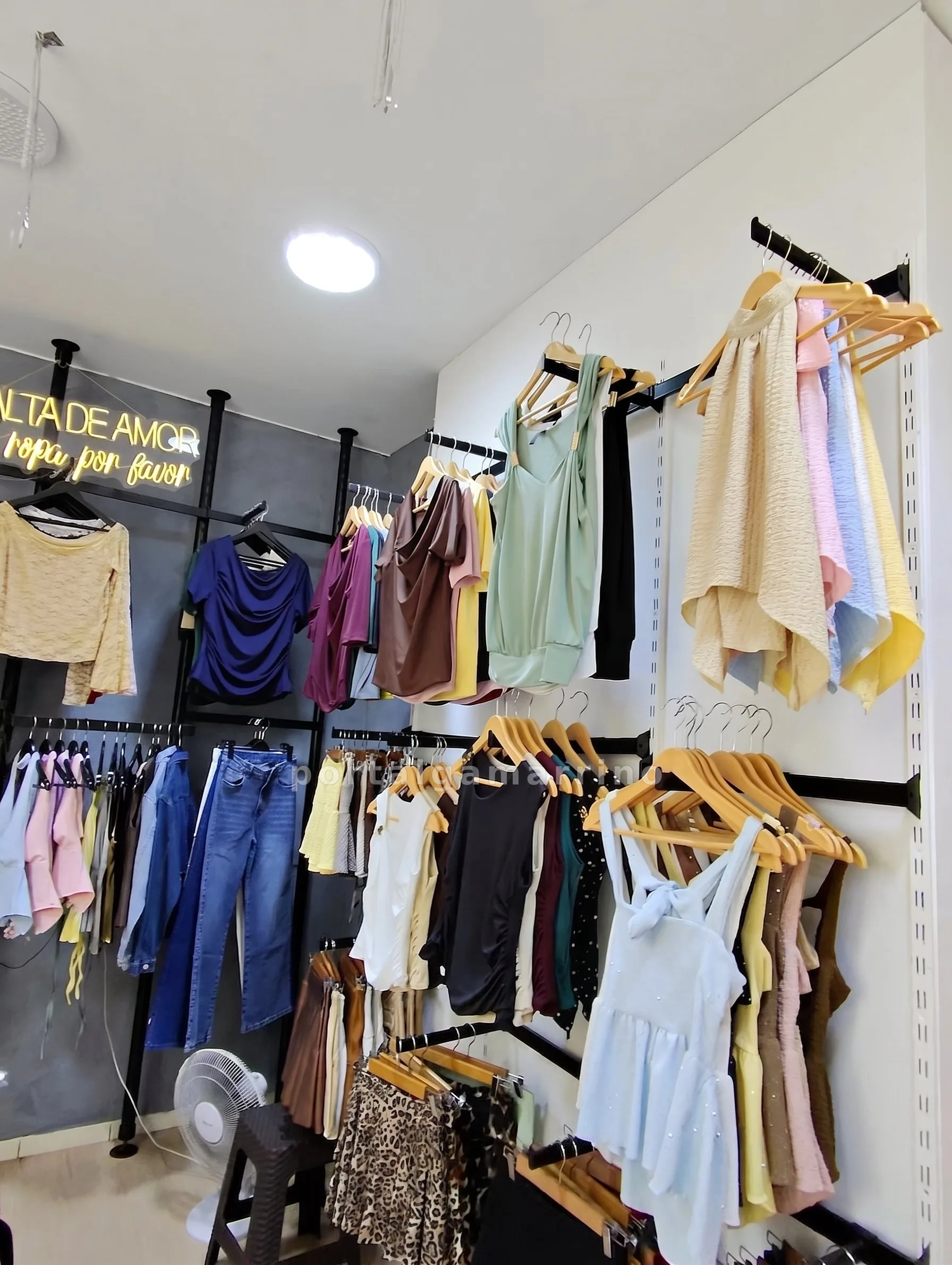 Boutique de Ropa Femenina · Ropa y Moda · Ropa para mujer — foto 4