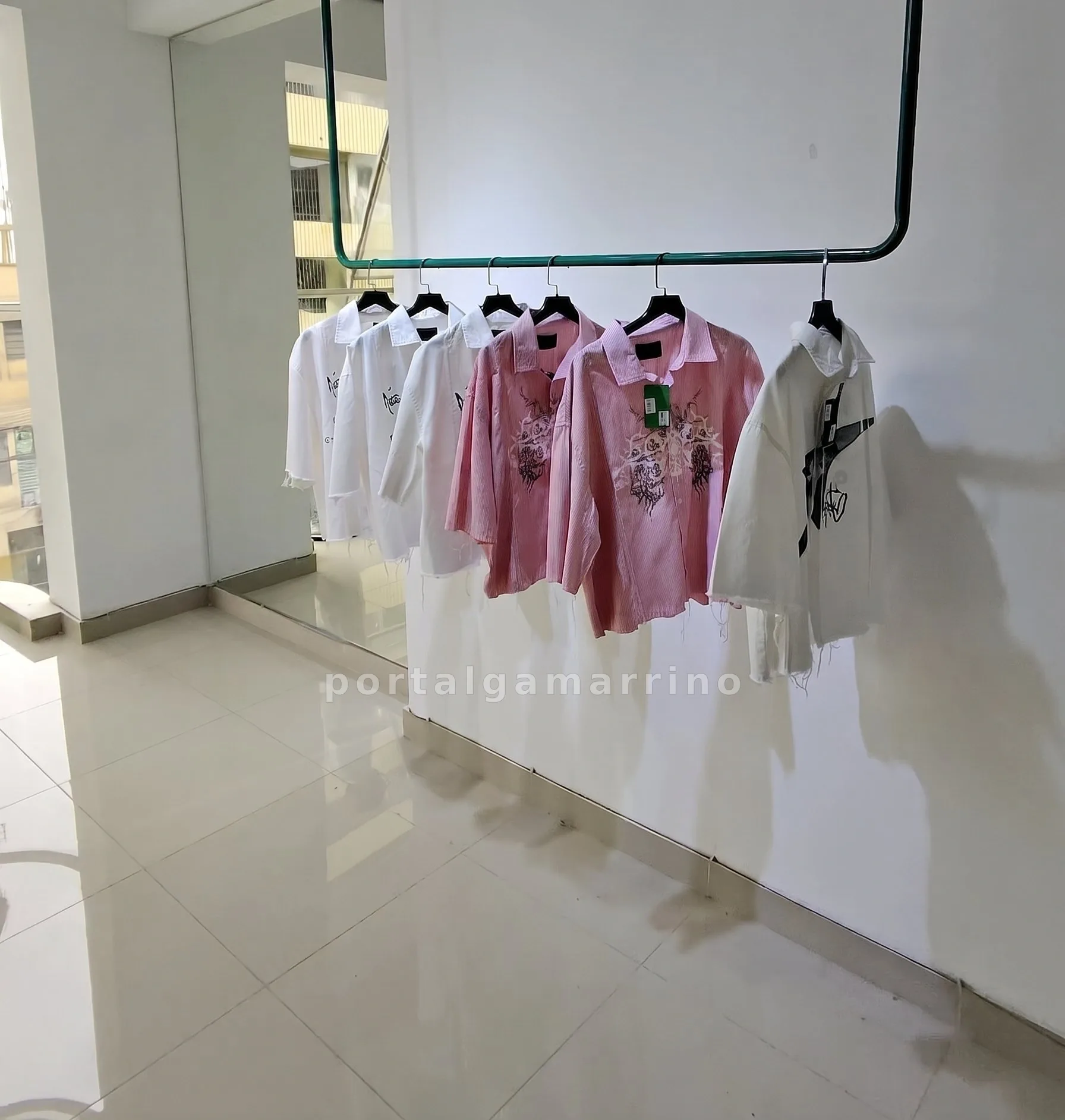 Tienda de Ropa Urbana y Denim Streetwear · Ropa y Moda · Ropa para hombre — foto 4