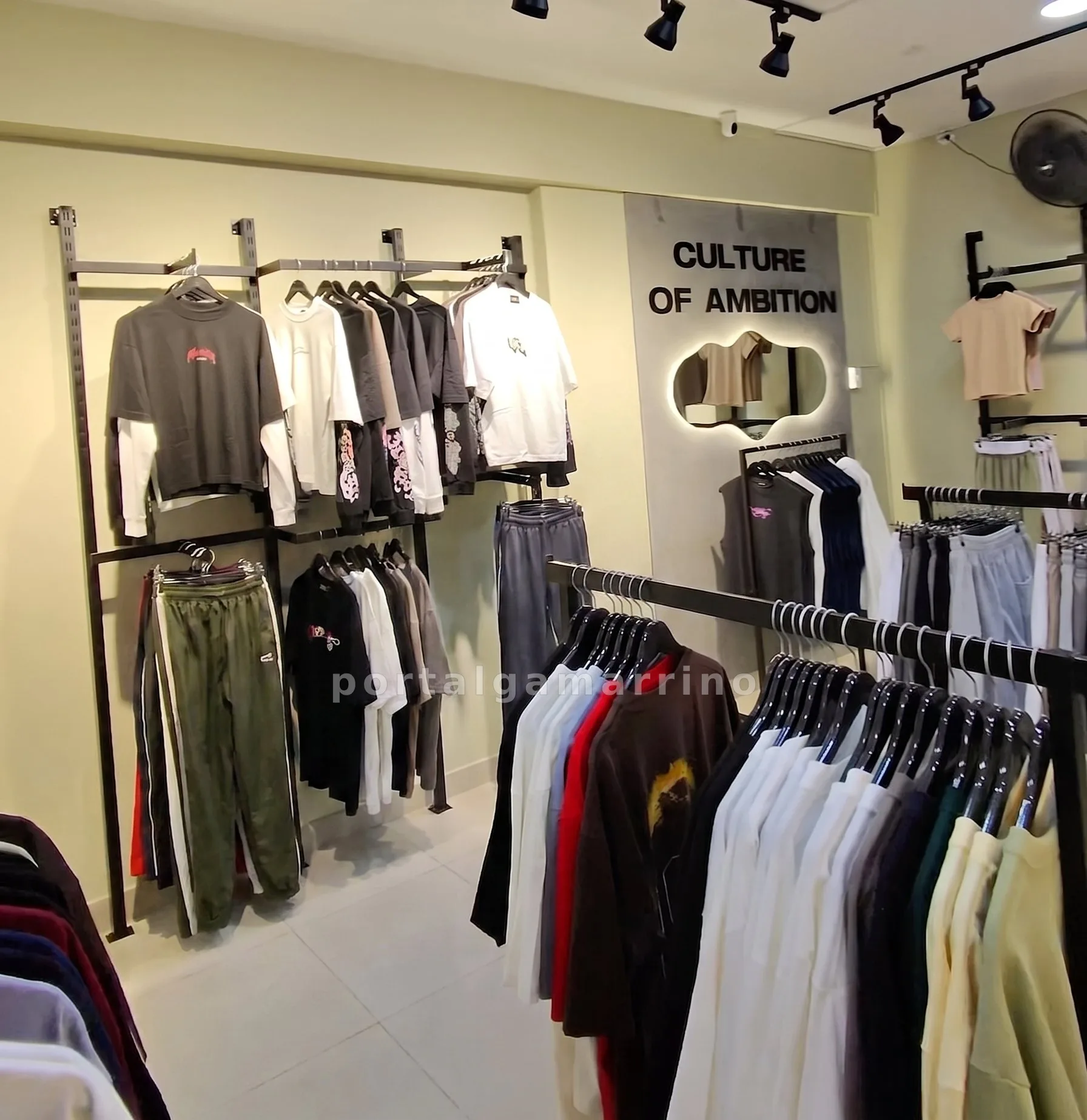 Tienda de Ropa Urbana y Streetwear · Ropa y Moda · Ropa para hombre — foto 3