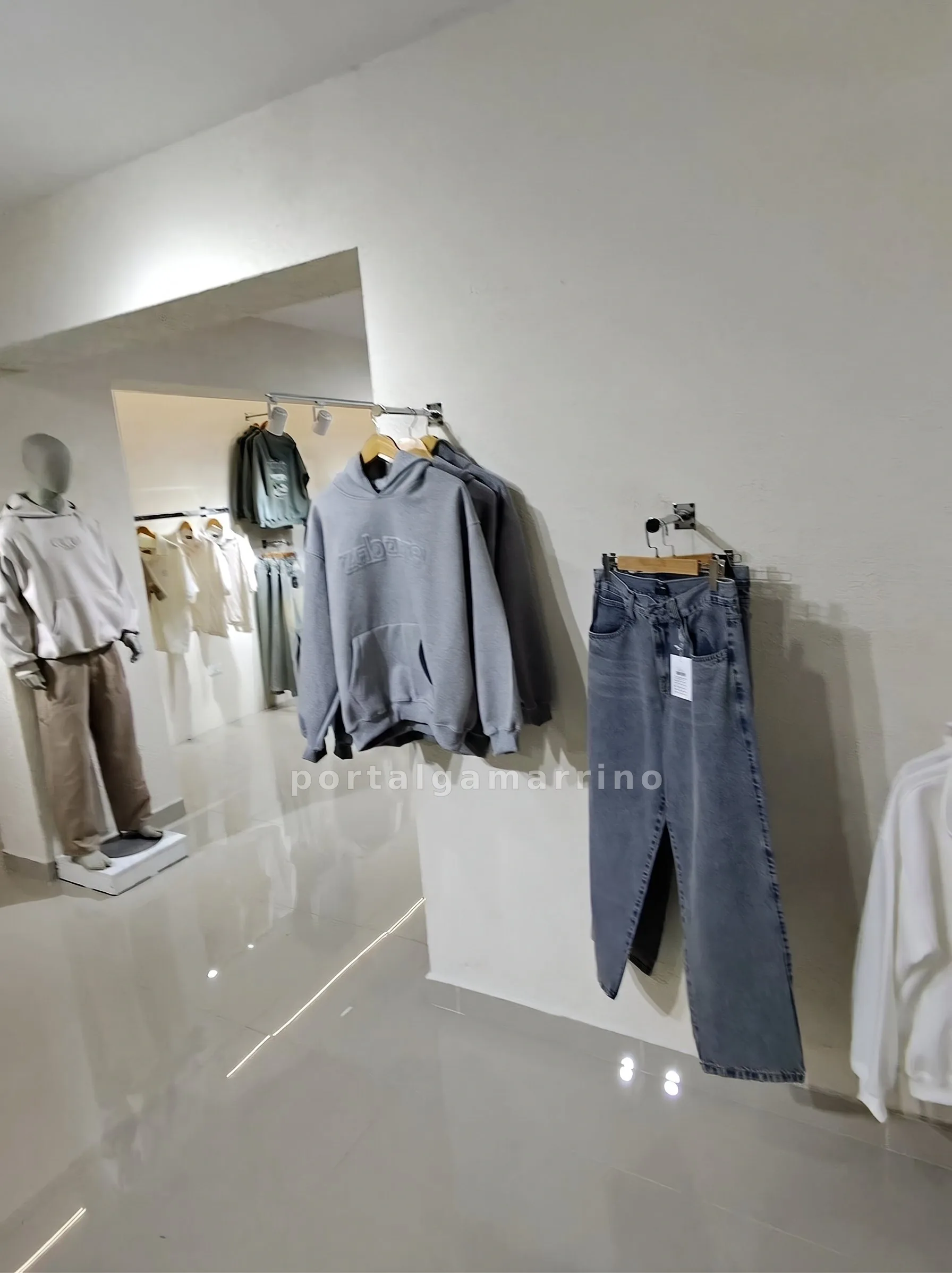 Tienda de Ropa Casual y Denim · Ropa y Moda · Ropa para hombre — foto 4