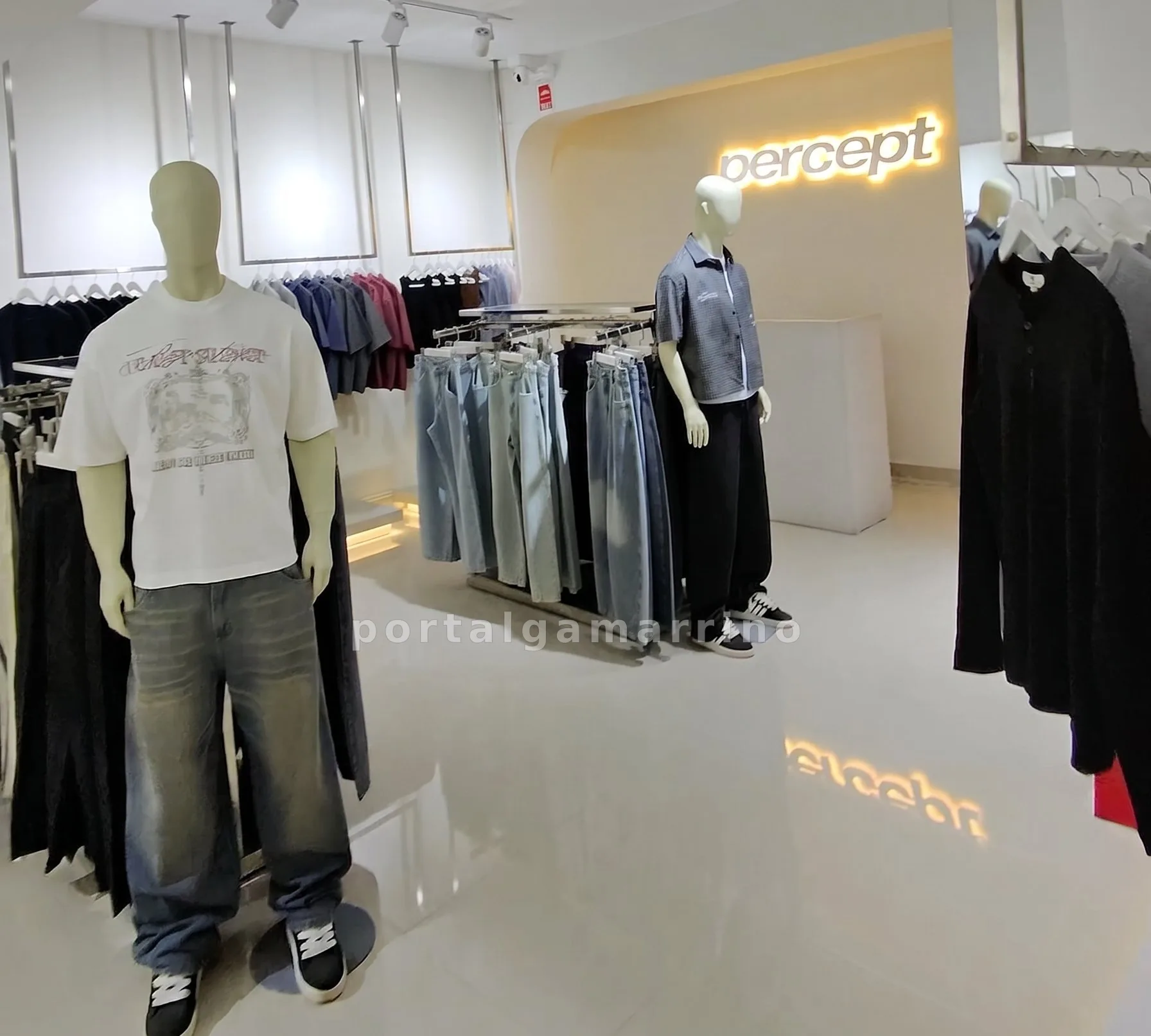 Tienda de Ropa Casual para hombre · Ropa y Moda · Ropa para hombre — foto 1
