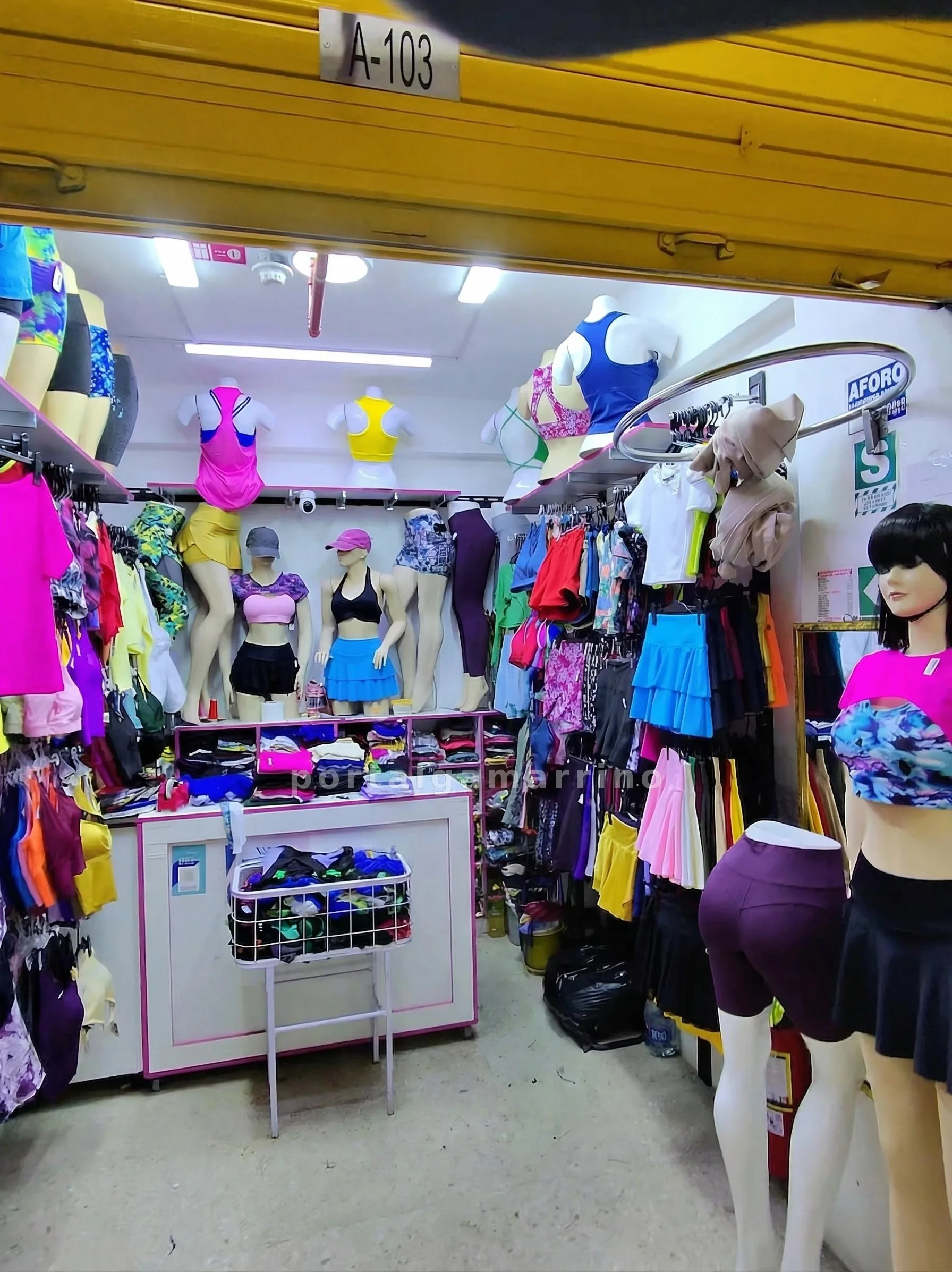 Tienda de ropa deportiva y fitness para mujer · Ropa Deportiva · Ropa Deportiva para Mujer — foto 1