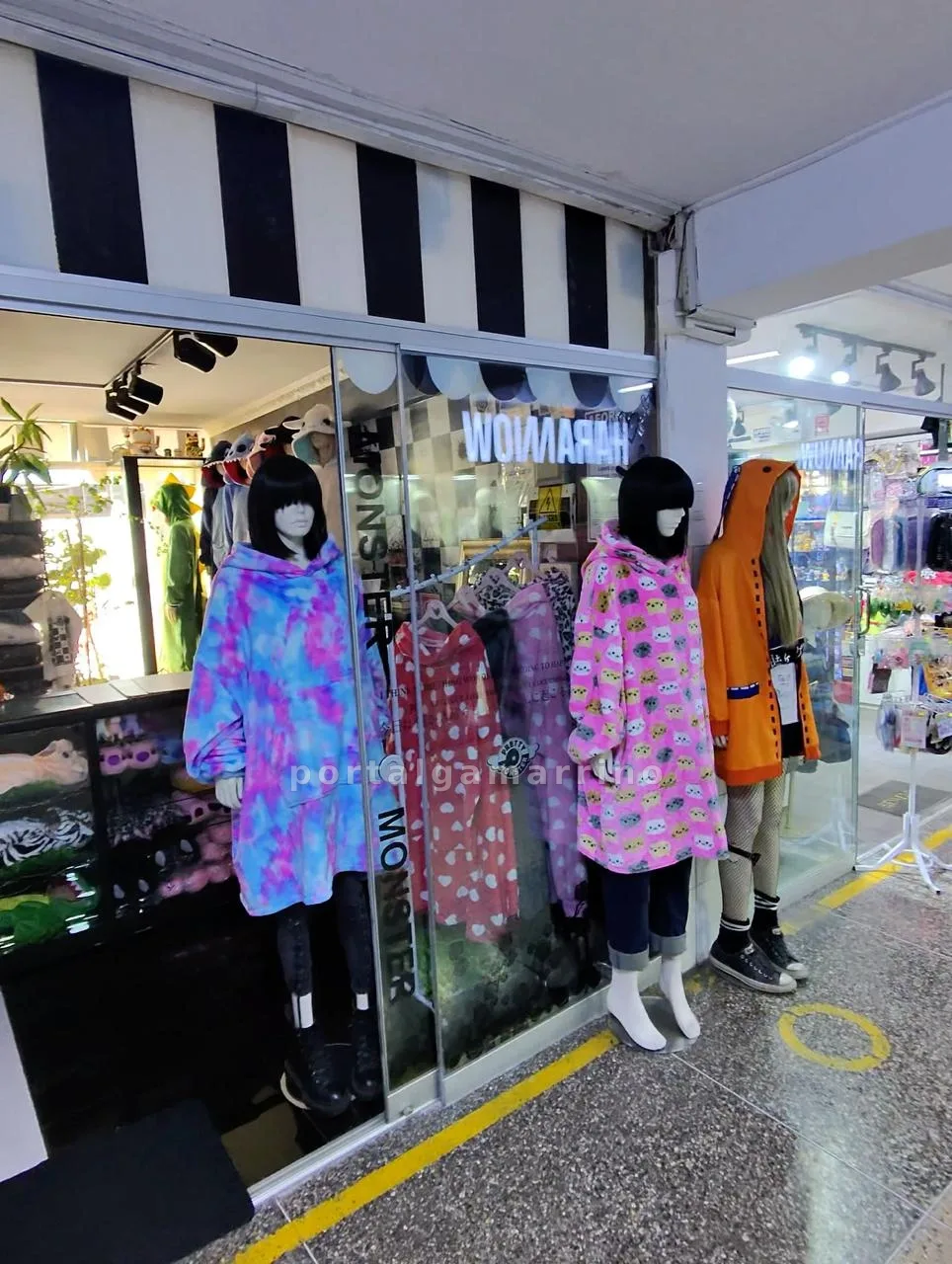 Tienda de pijamas y polerones afelpados · Ropa y Moda · Polerones — foto 2