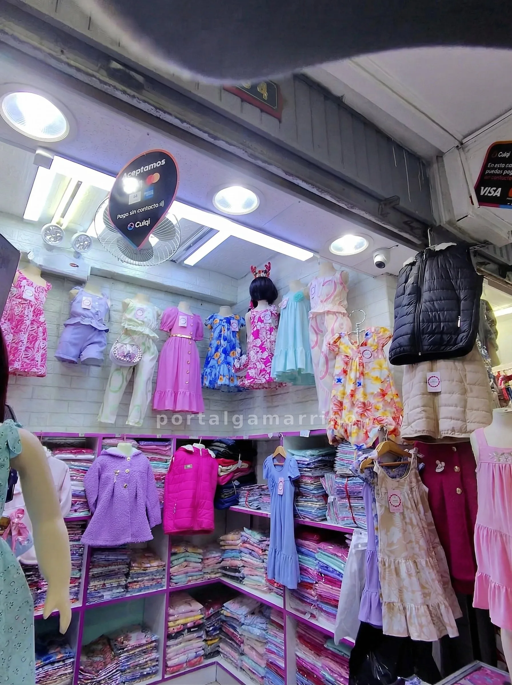 Tienda de Ropa Infantil Femenina — Galería San Gabriel
