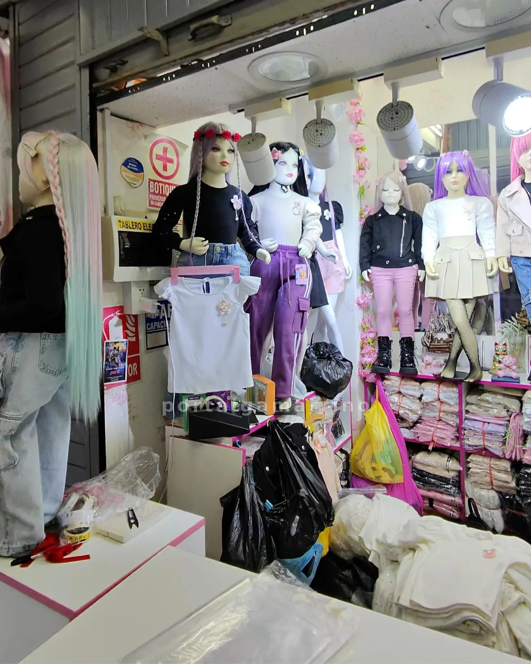 Tienda de ropa para niña con outfits casuales · Ropa Infantil · Ropa para Niñas — foto 2