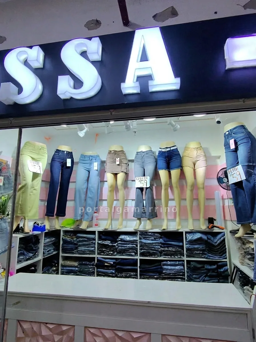 Tienda de Ropa Femenina en Denim · Ropa y Moda · Ropa para mujer — foto 2