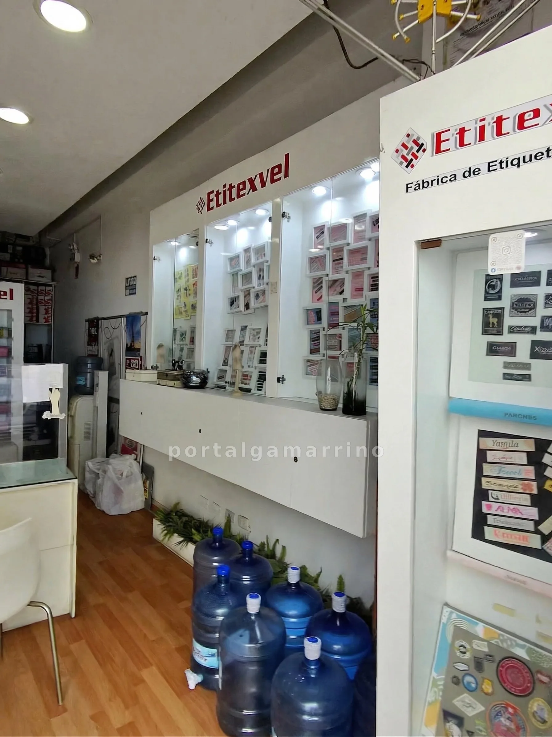 Tienda de etiquetas Etitexvel · Insumos para confección · Etiquetas y Placas — foto 1