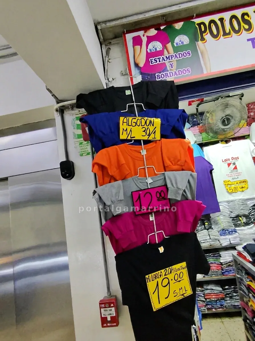 Tienda de polos publicitarios y estampados · Merchandising · Polos Publicitarios — foto 2