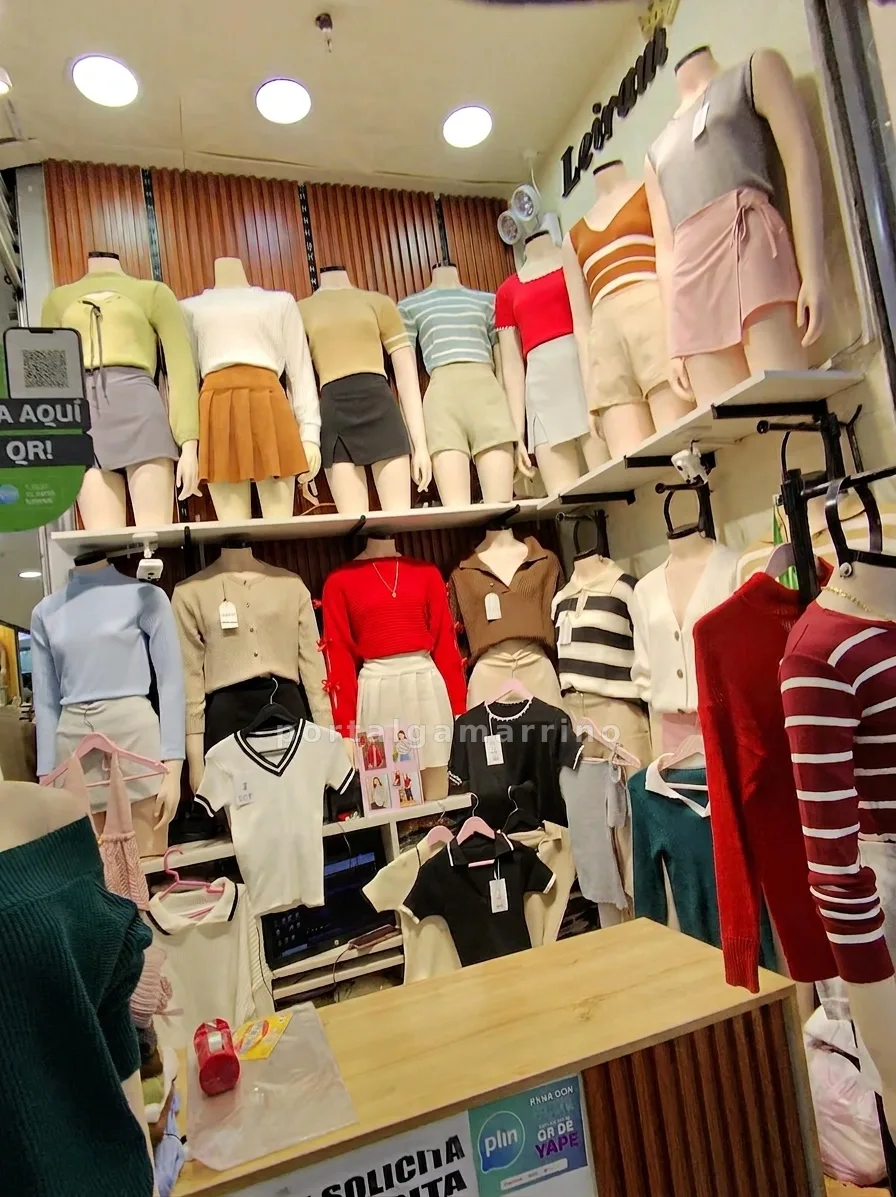 Tienda de ropa casual para mujer — C.C Augusto Allca