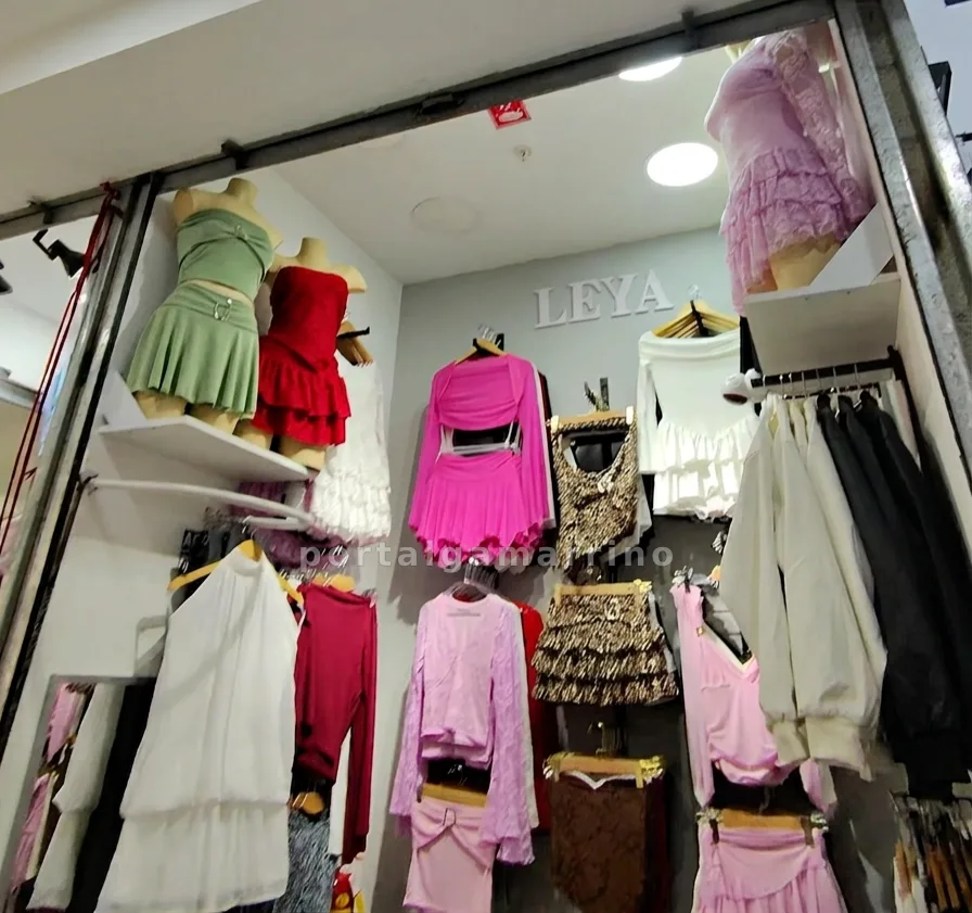 Tienda de ropa femenina trendy y conjuntos · Ropa de Mujer · Ropa para mujer — foto 1