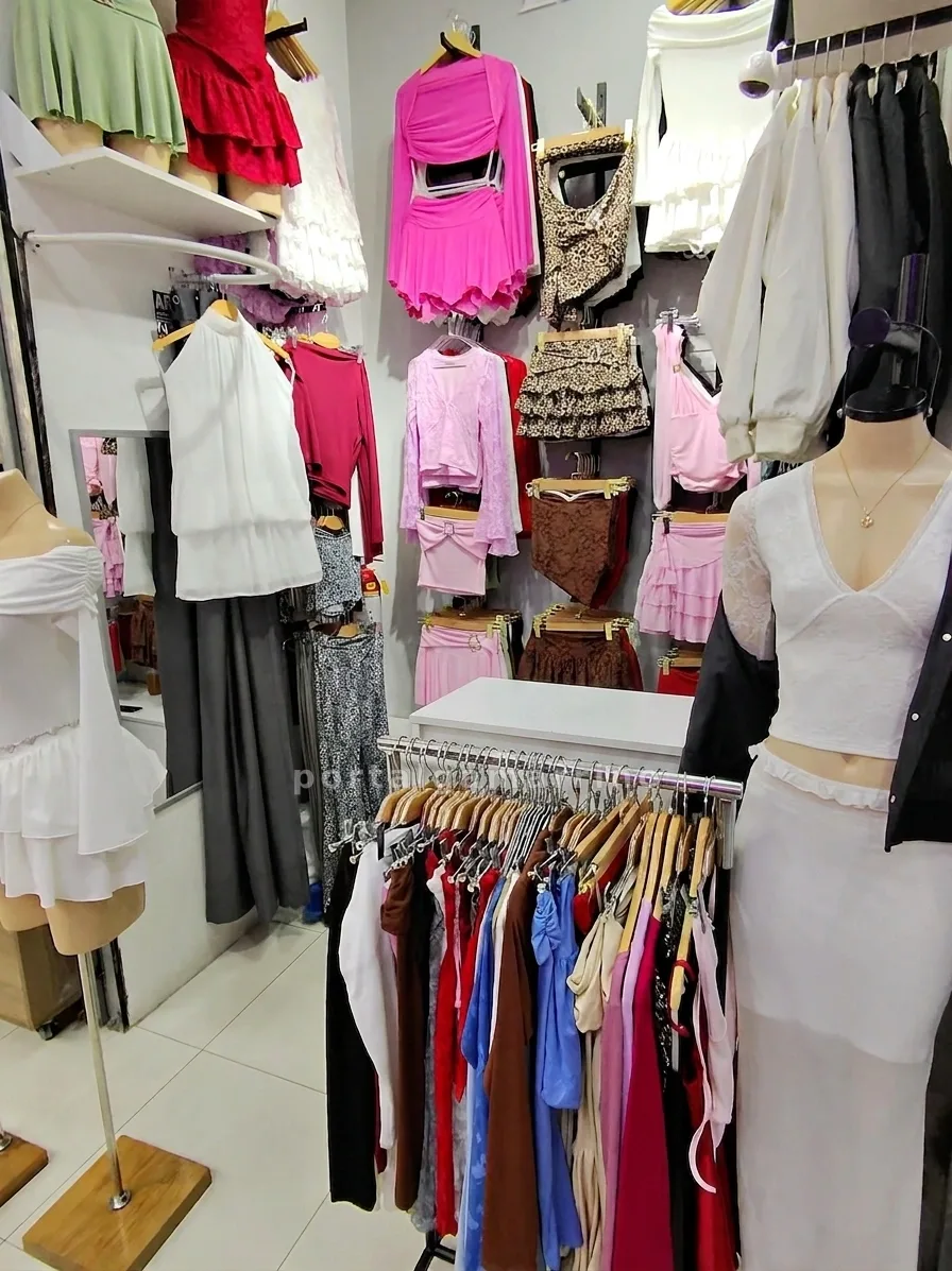 Tienda de ropa femenina trendy y conjuntos · Ropa de Mujer · Ropa para mujer — foto 2