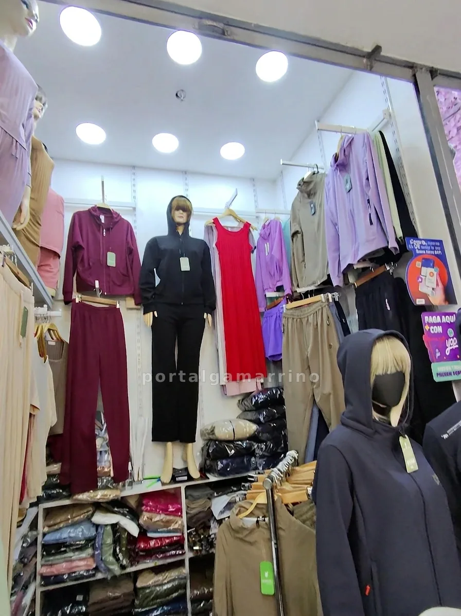 Tienda de ropa casual y deportiva para mujer · Ropa de Mujer · Ropa para mujer — foto 1