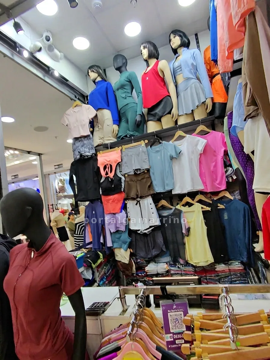 Tienda de ropa deportiva para mujer y hombre · Ropa Deportiva · Ropa Deportiva — foto 3
