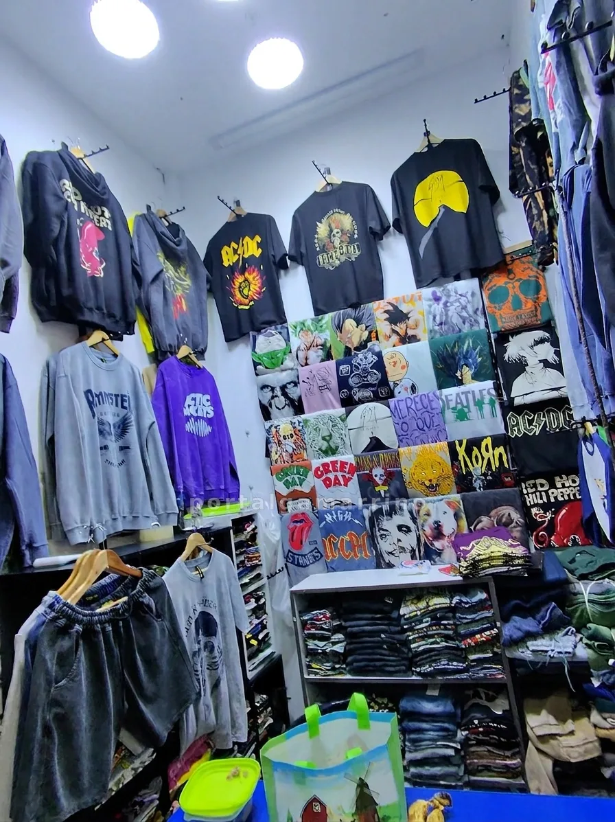Tienda de polos y poleras urbanas estampadas · Ropa y Moda · Ropa Casual — foto 3